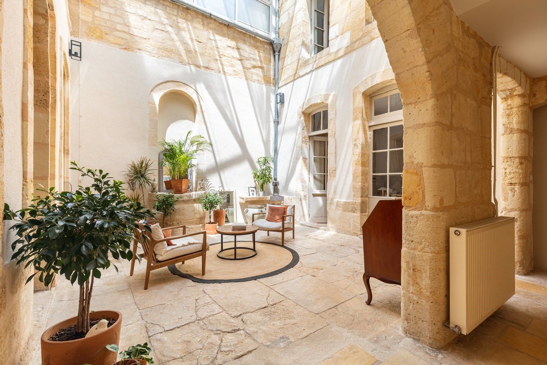 appartement 8 Pièces en vente sur BORDEAUX (33000)