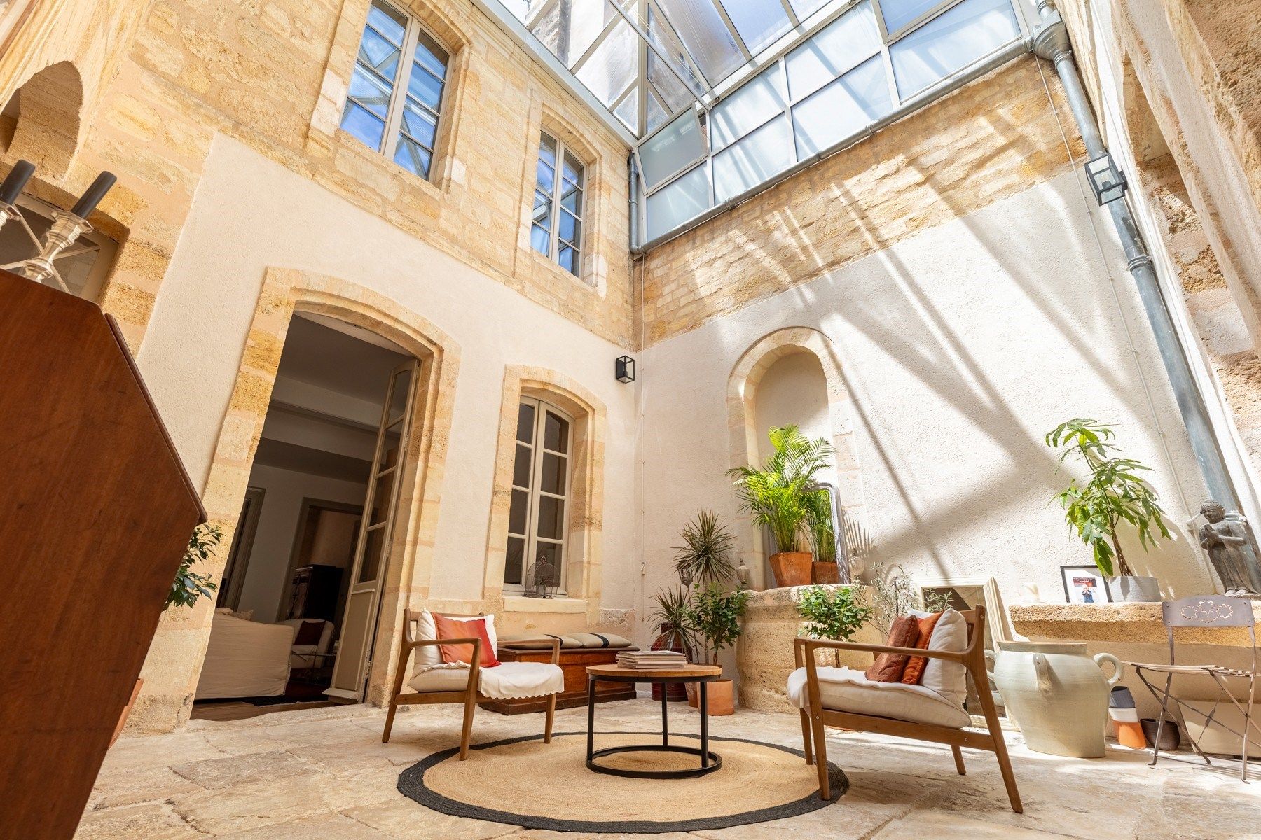 appartement 8 Pièces en vente sur BORDEAUX (33000)