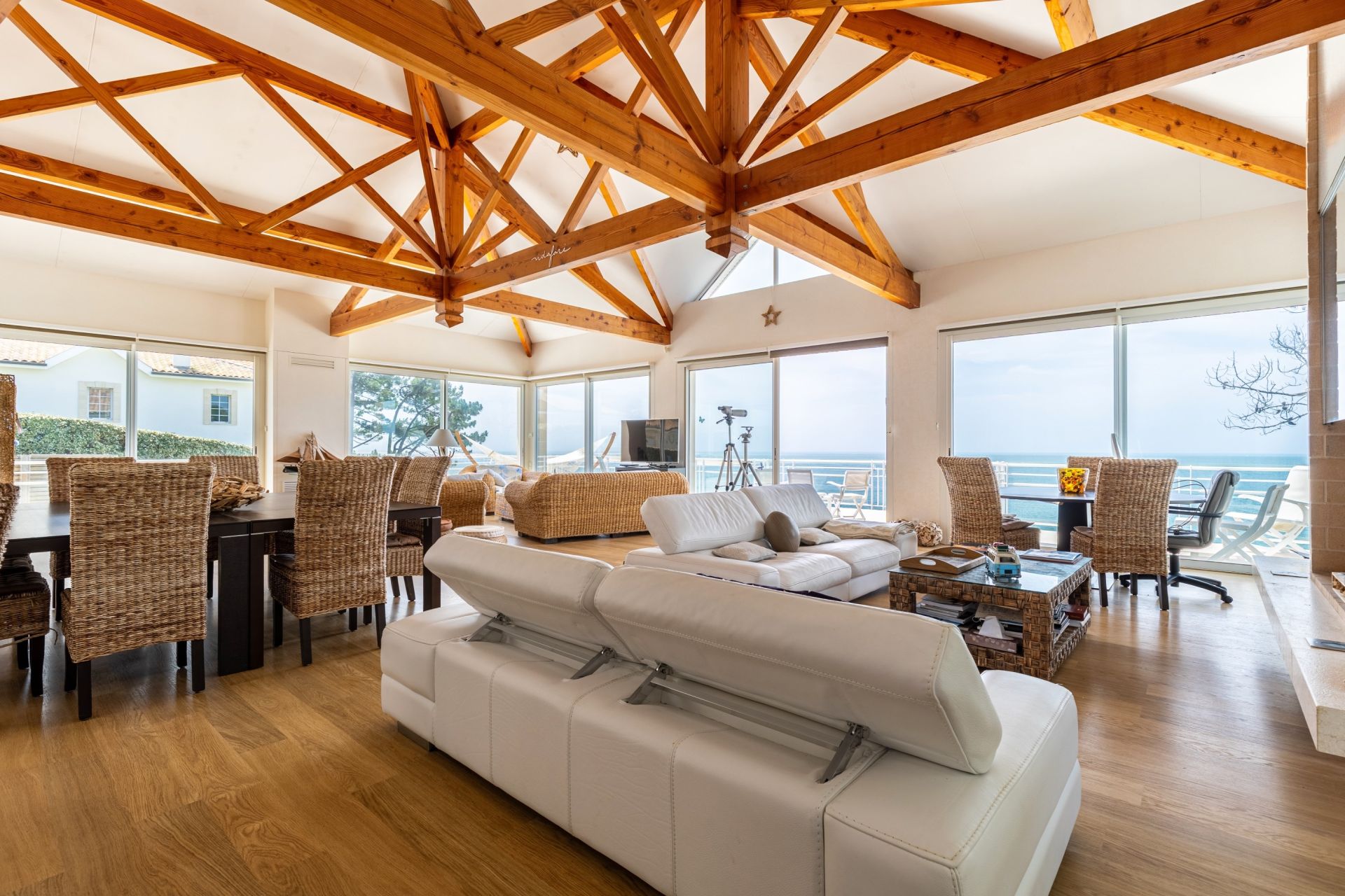 maison 10 Pièces en vente sur PYLA SUR MER (33115)