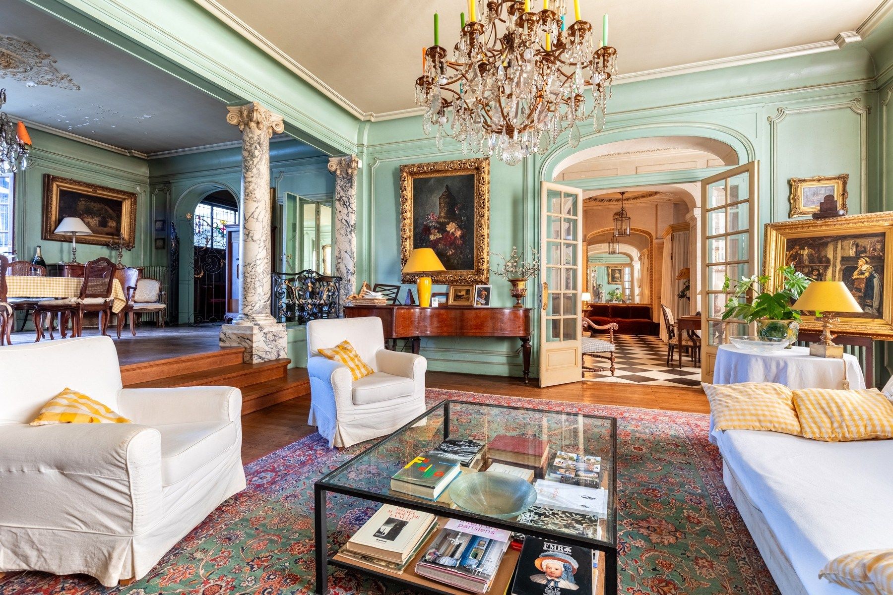 house 12 Rooms for sale on BORDEAUX (33000)