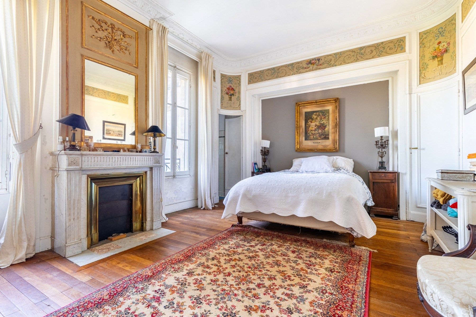 house 12 Rooms for sale on BORDEAUX (33000)