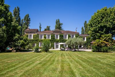 Sale Castle Bordeaux 12&nbsp;Rooms 400&nbsp;m²