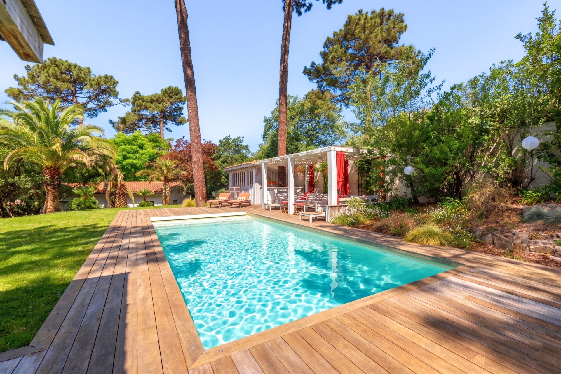 house 9 Rooms for sale on ARCACHON (33120)