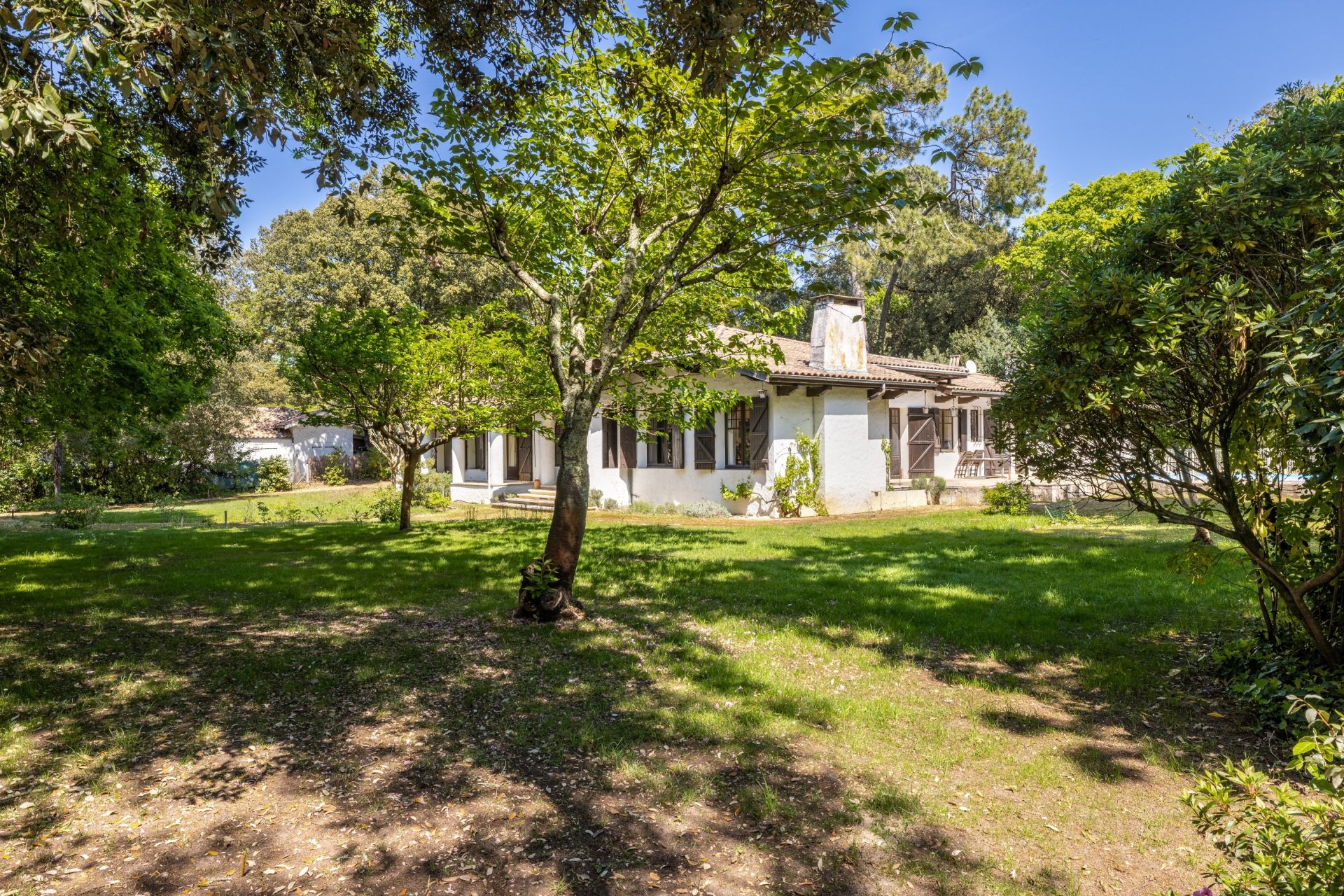 house 8 Rooms for sale on PYLA SUR MER (33115)