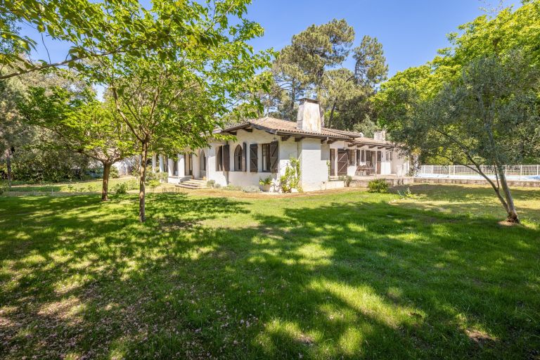 maison 8 Pièces en vente sur PYLA SUR MER (33115)