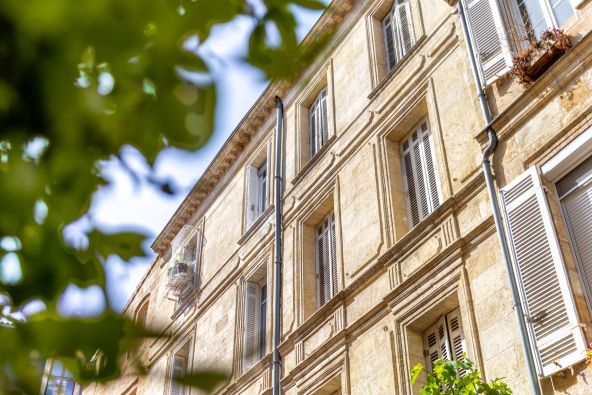 Sale Apartment Bordeaux 2&nbsp;Rooms 44&nbsp;m²