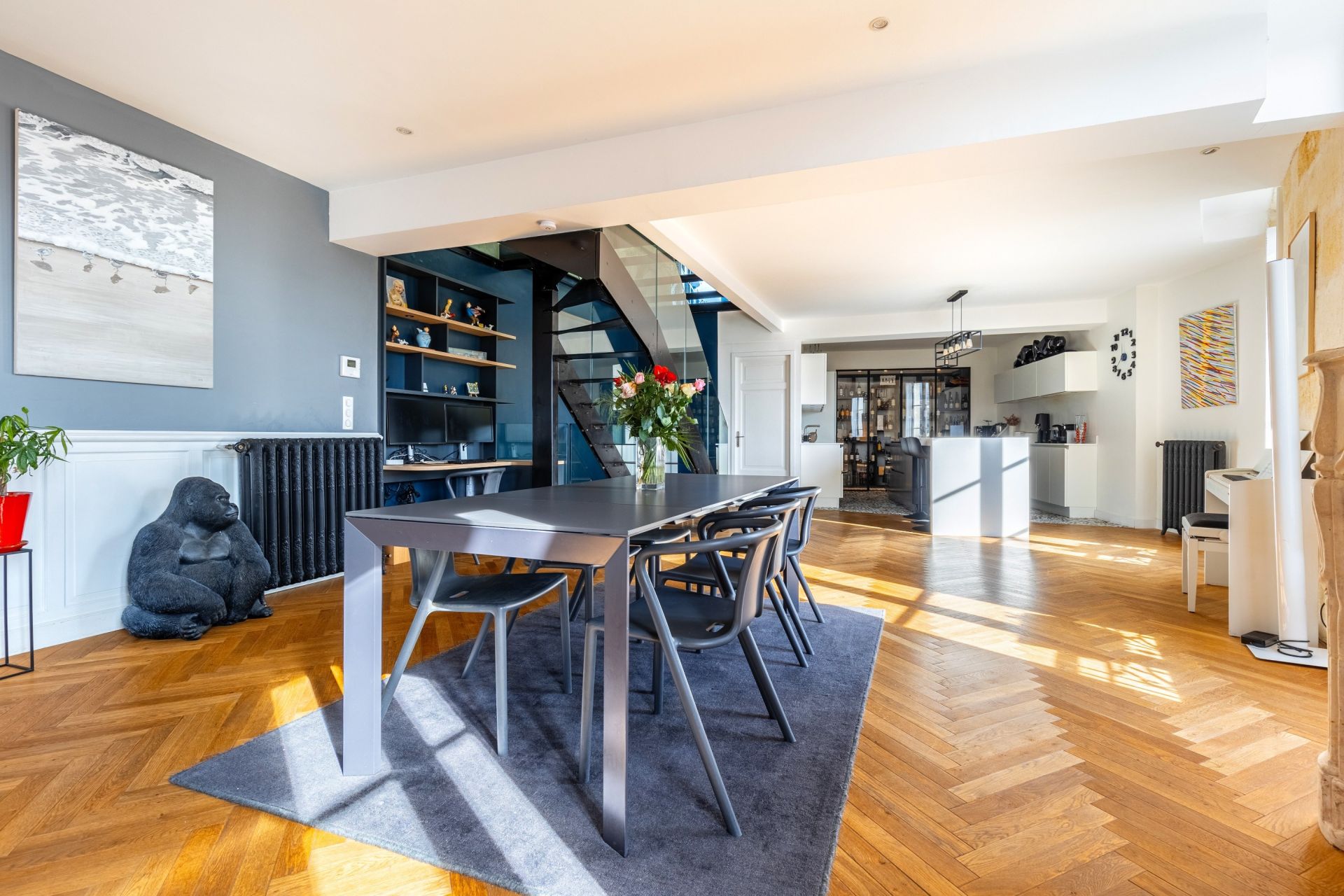 apartment 5 Rooms for sale on BORDEAUX (33000)