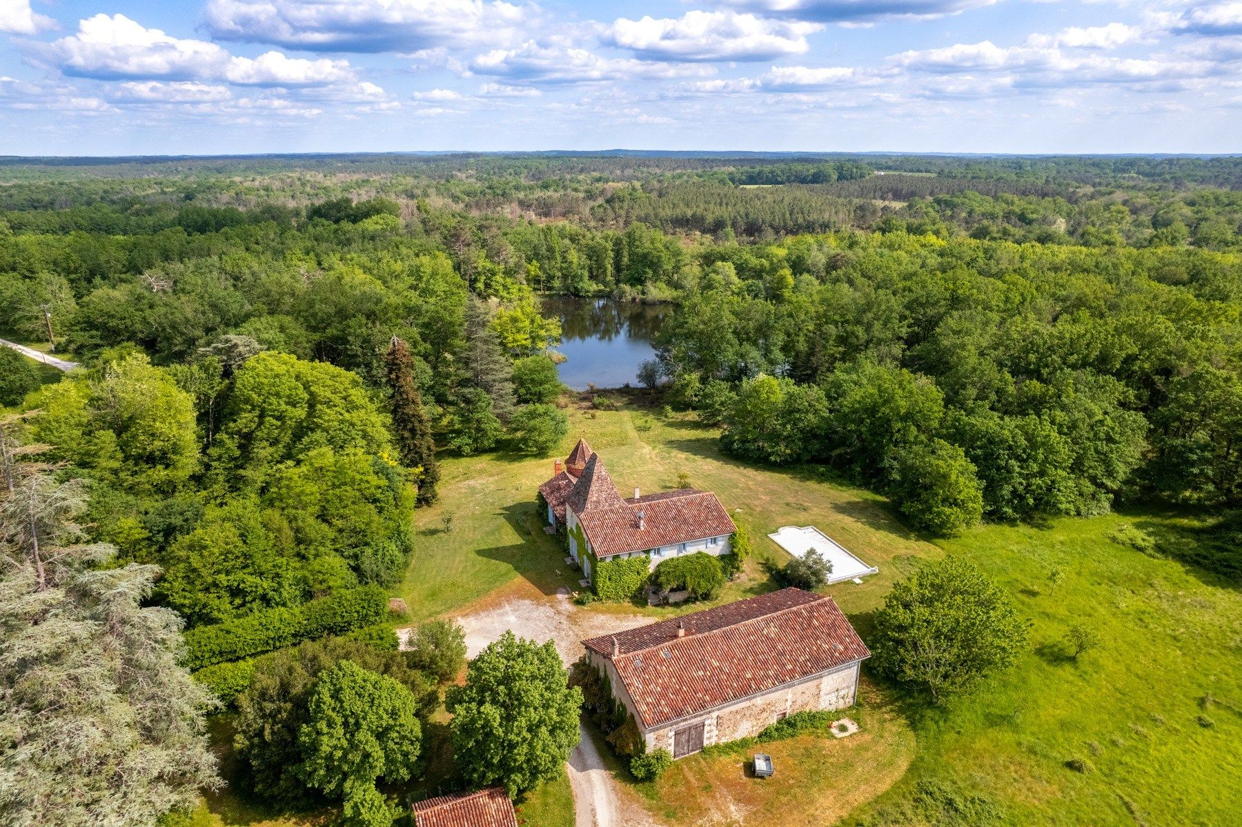 château 8 Pièces en vente sur BORDEAUX (33000)