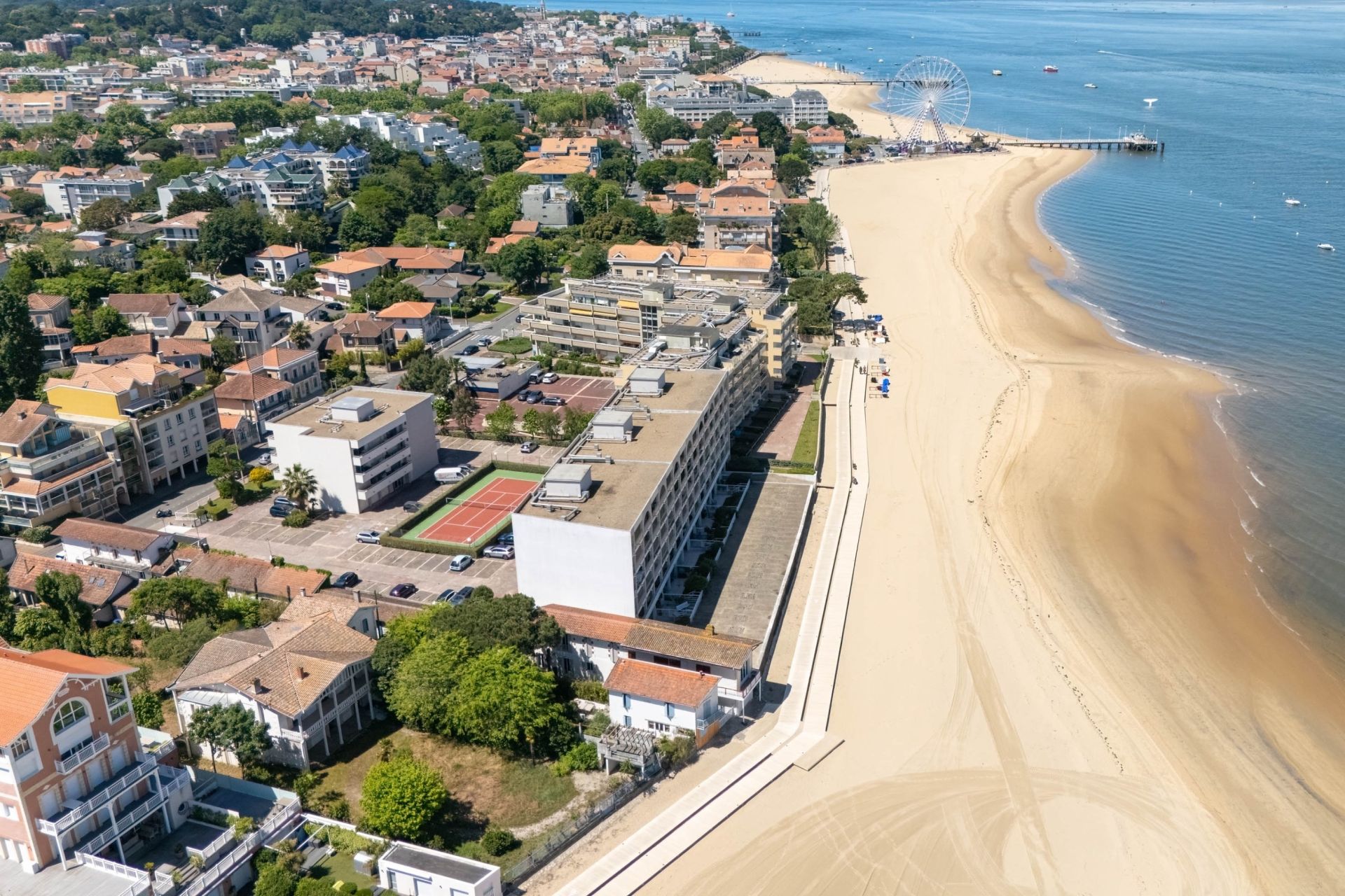 house 10 Rooms for sale on ARCACHON (33120)