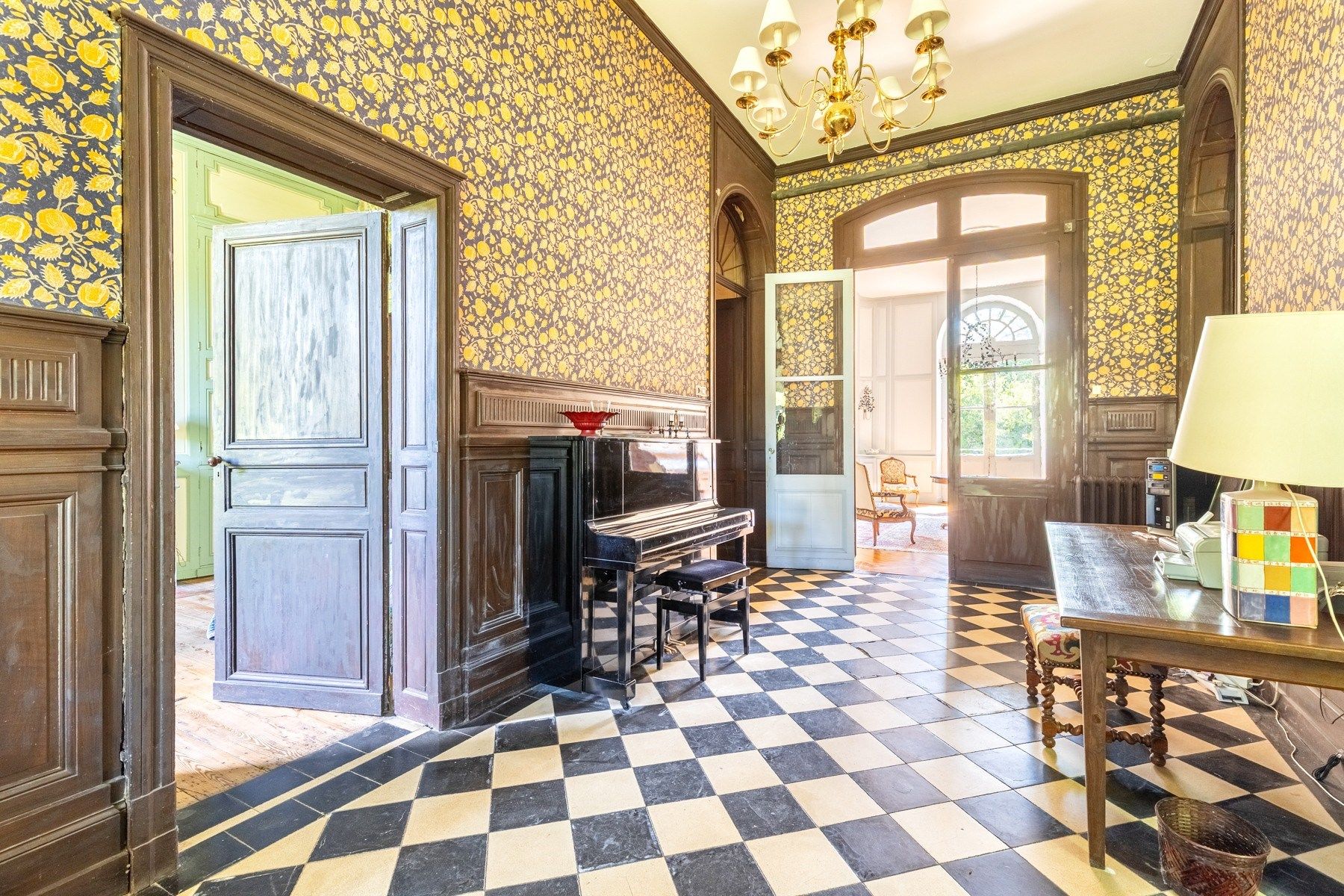 house 25 Rooms for sale on BORDEAUX (33000)