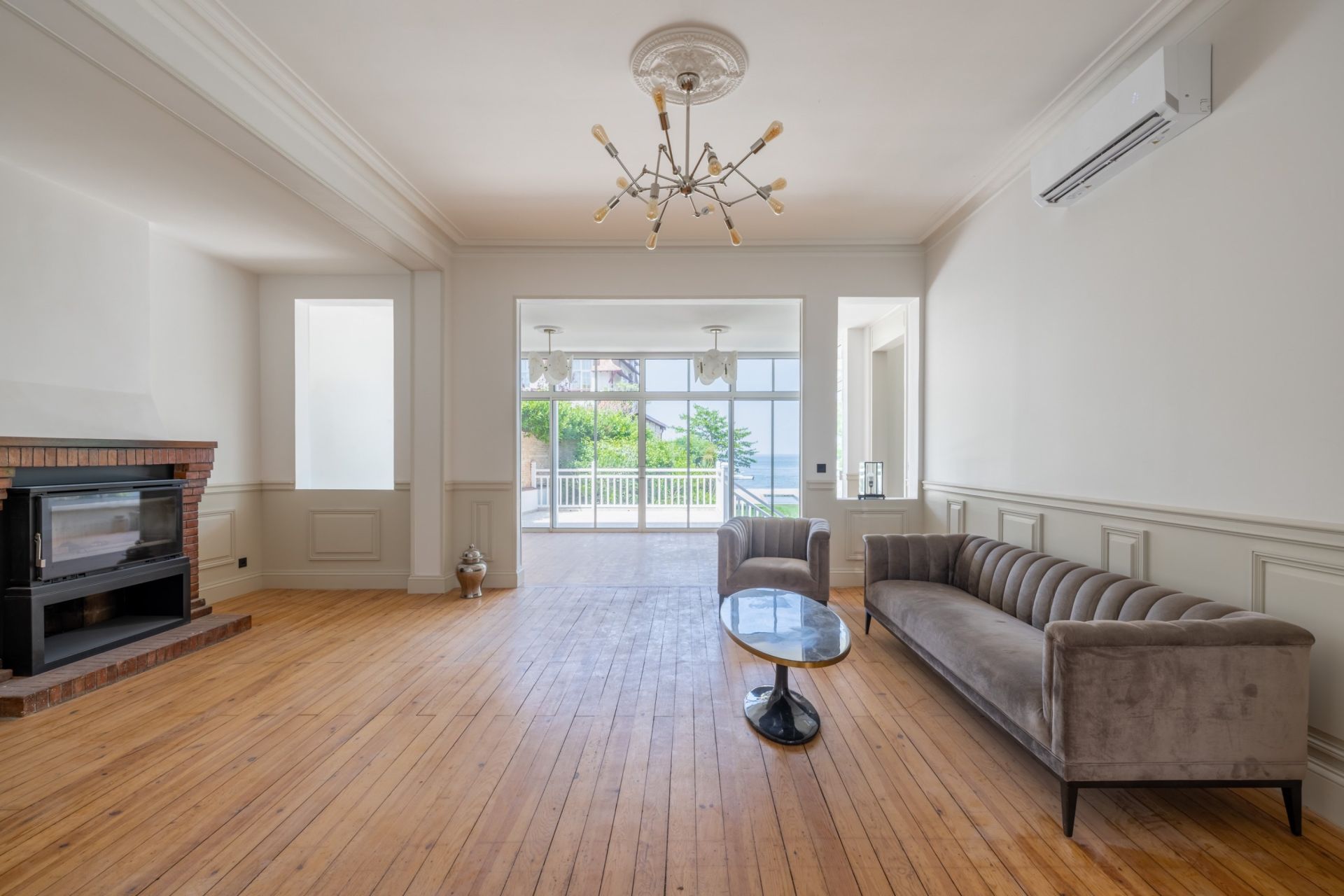 house 12 Rooms for sale on ARCACHON (33120)