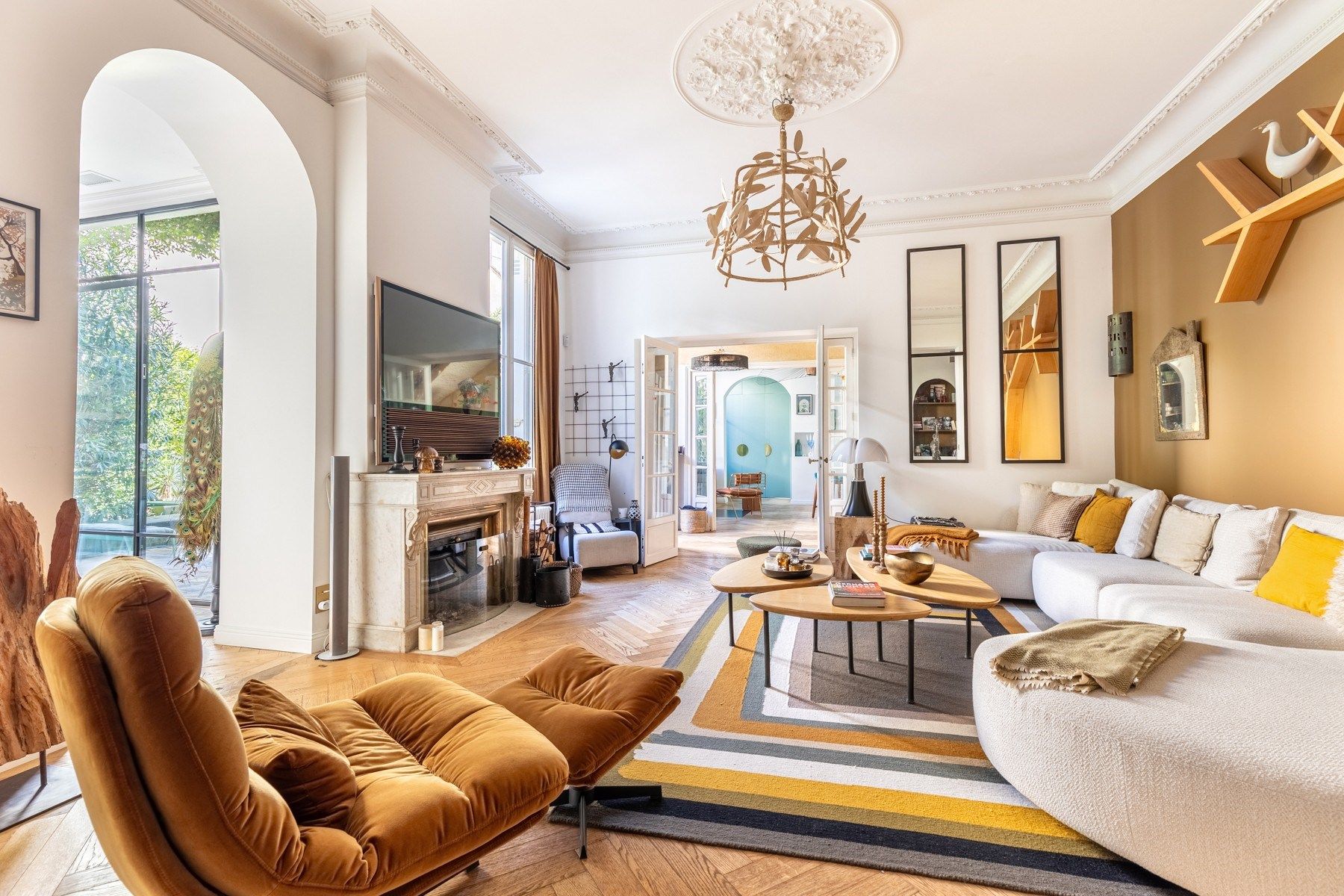 house 9 Rooms for sale on BORDEAUX (33000)