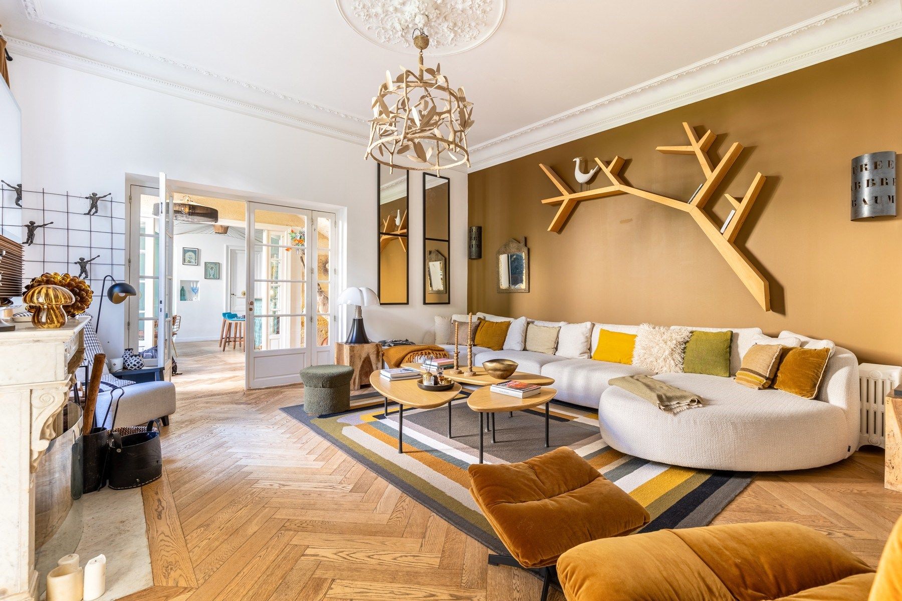 house 9 Rooms for sale on BORDEAUX (33000)