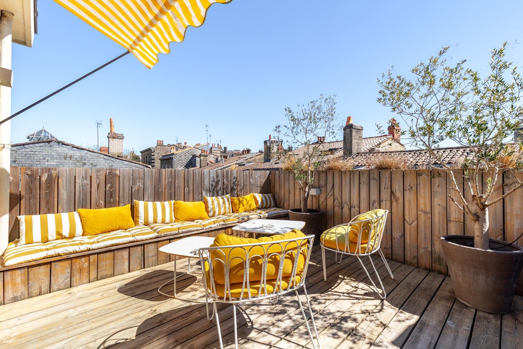 house 9 Rooms for sale on BORDEAUX (33000)