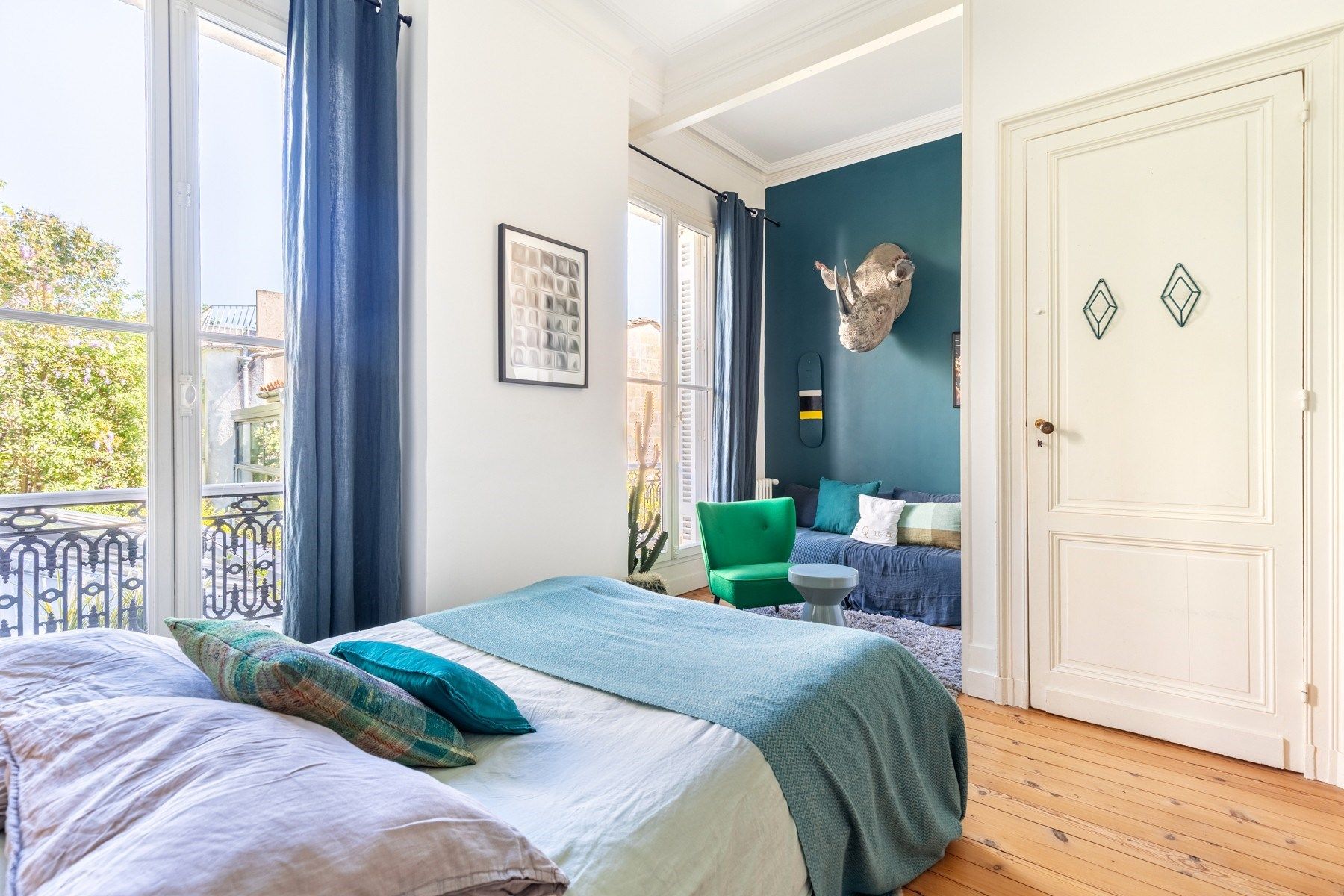 house 9 Rooms for sale on BORDEAUX (33000)