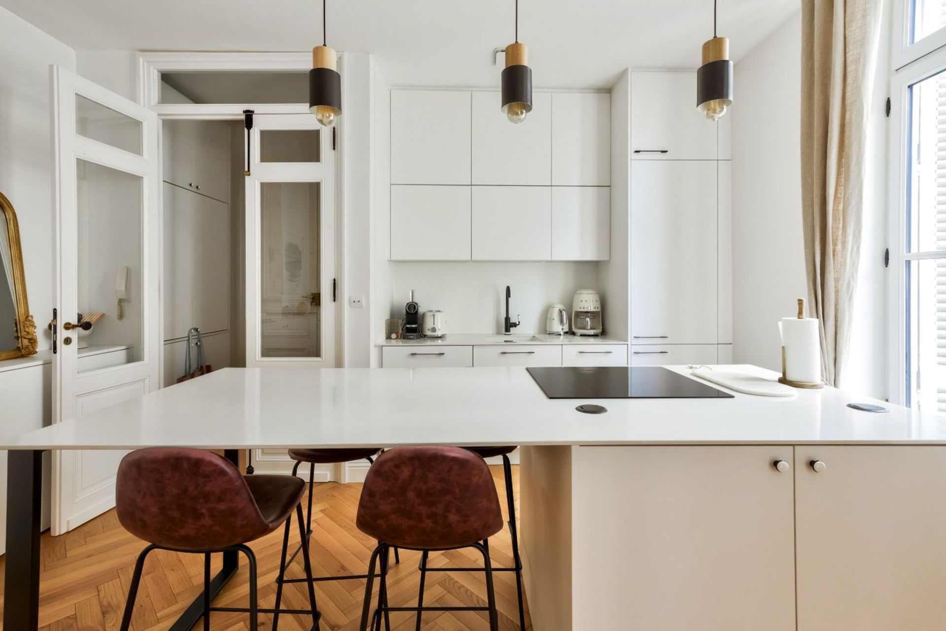 apartment 3 Rooms for sale on BORDEAUX (33000)