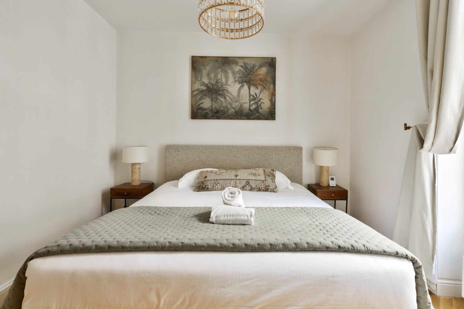 apartment 3 Rooms for sale on BORDEAUX (33000)