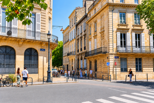 Vente Appartement Bordeaux 8&nbsp;Pièces 250&nbsp;m²