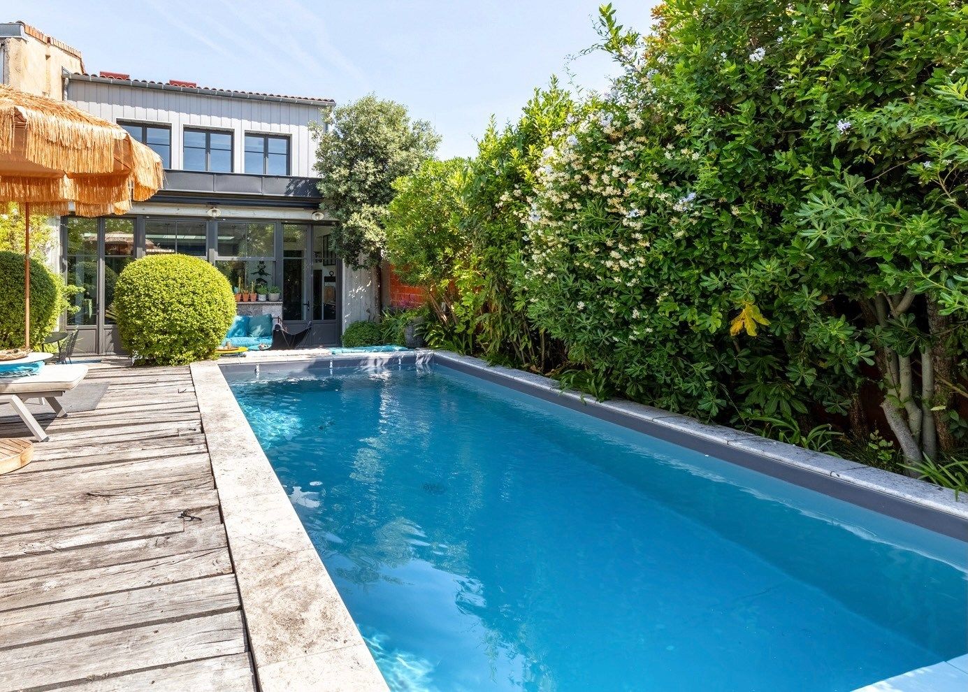house 7 Rooms for sale on BORDEAUX (33000)