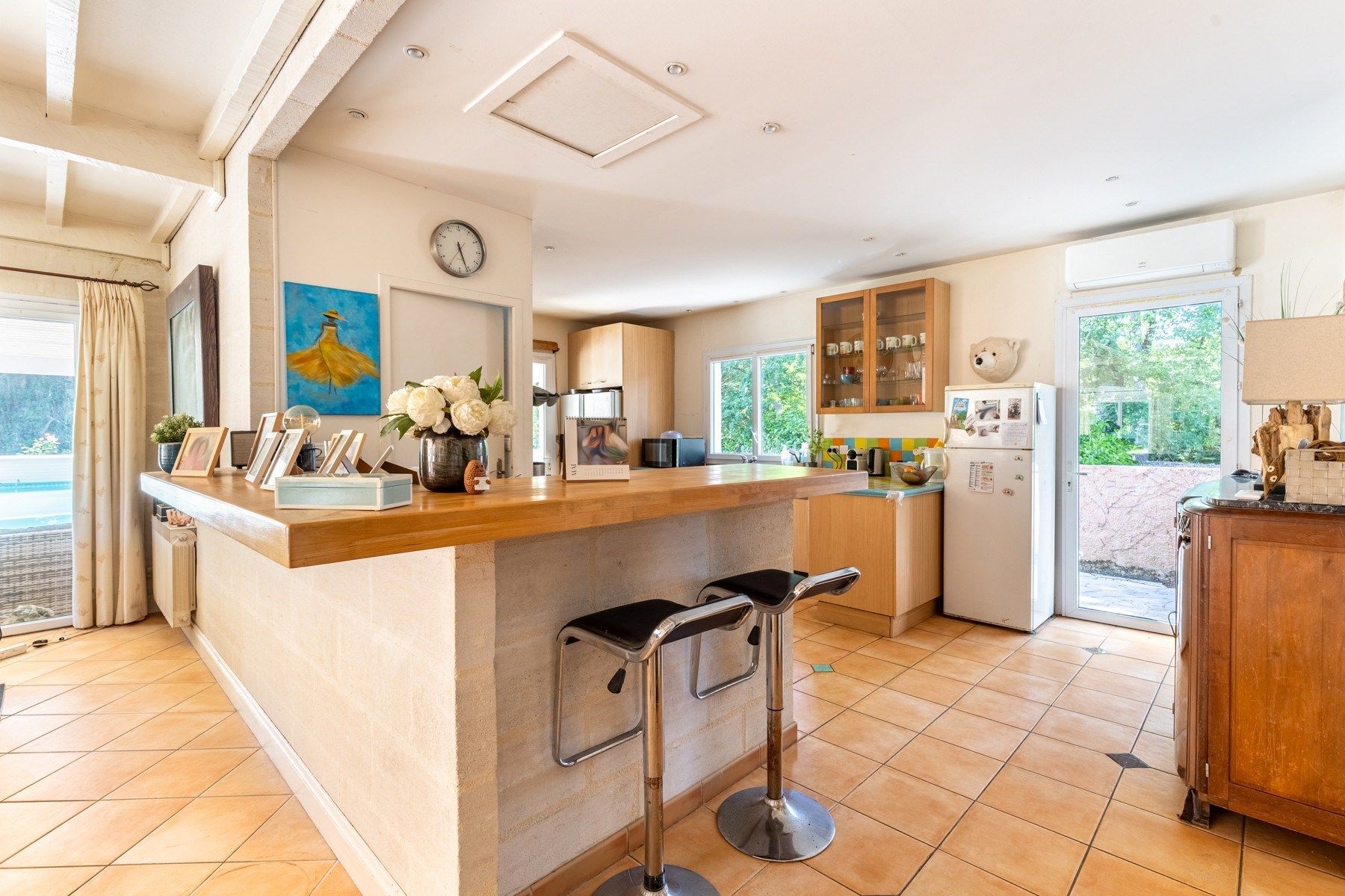 house 6 Rooms for sale on LA BREDE (33650)