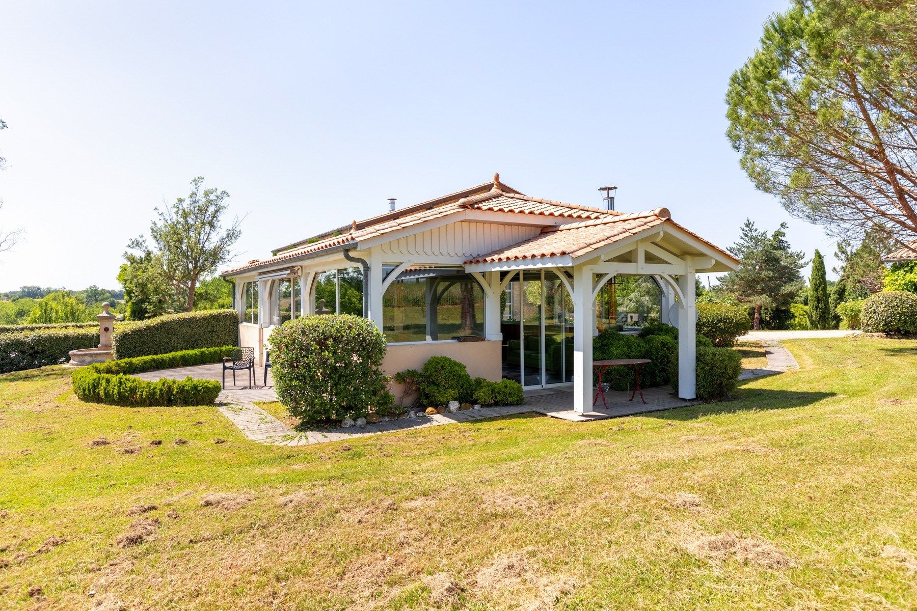 house 10 Rooms for sale on BORDEAUX (33000)