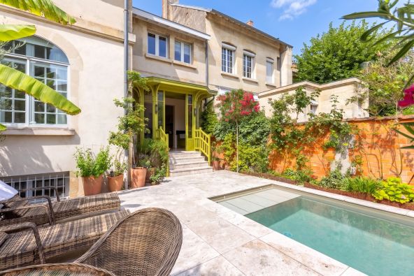 Vente Maison Bordeaux 8&nbsp;Pièces 240&nbsp;m²