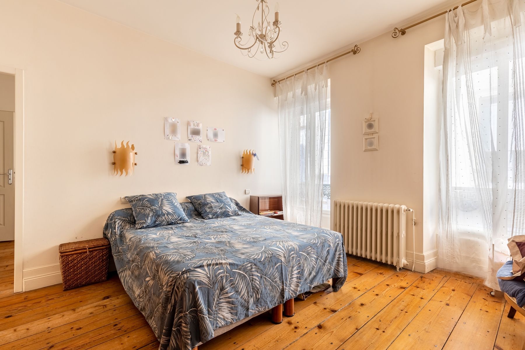 townhouse 7 Rooms for sale on BORDEAUX (33000)