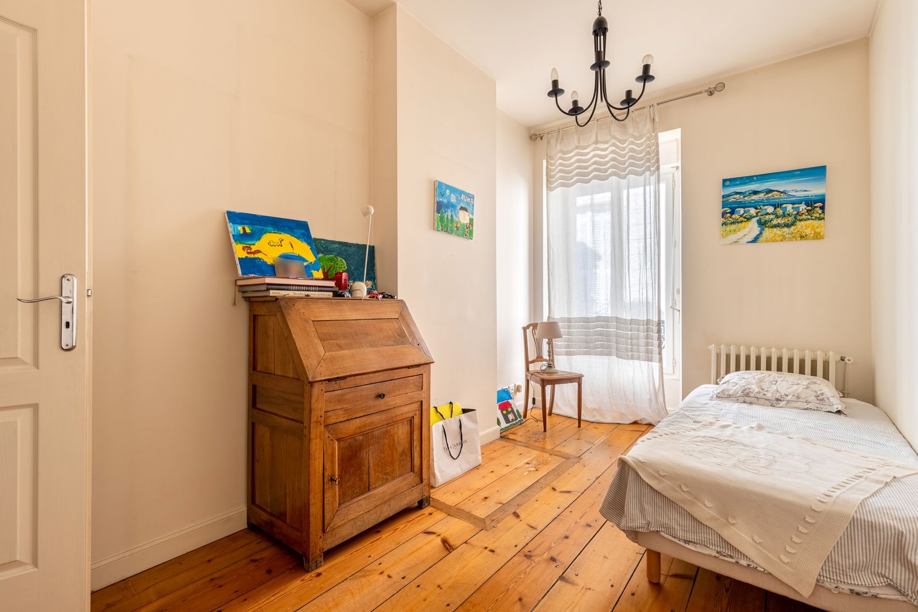 townhouse 7 Rooms for sale on BORDEAUX (33000)