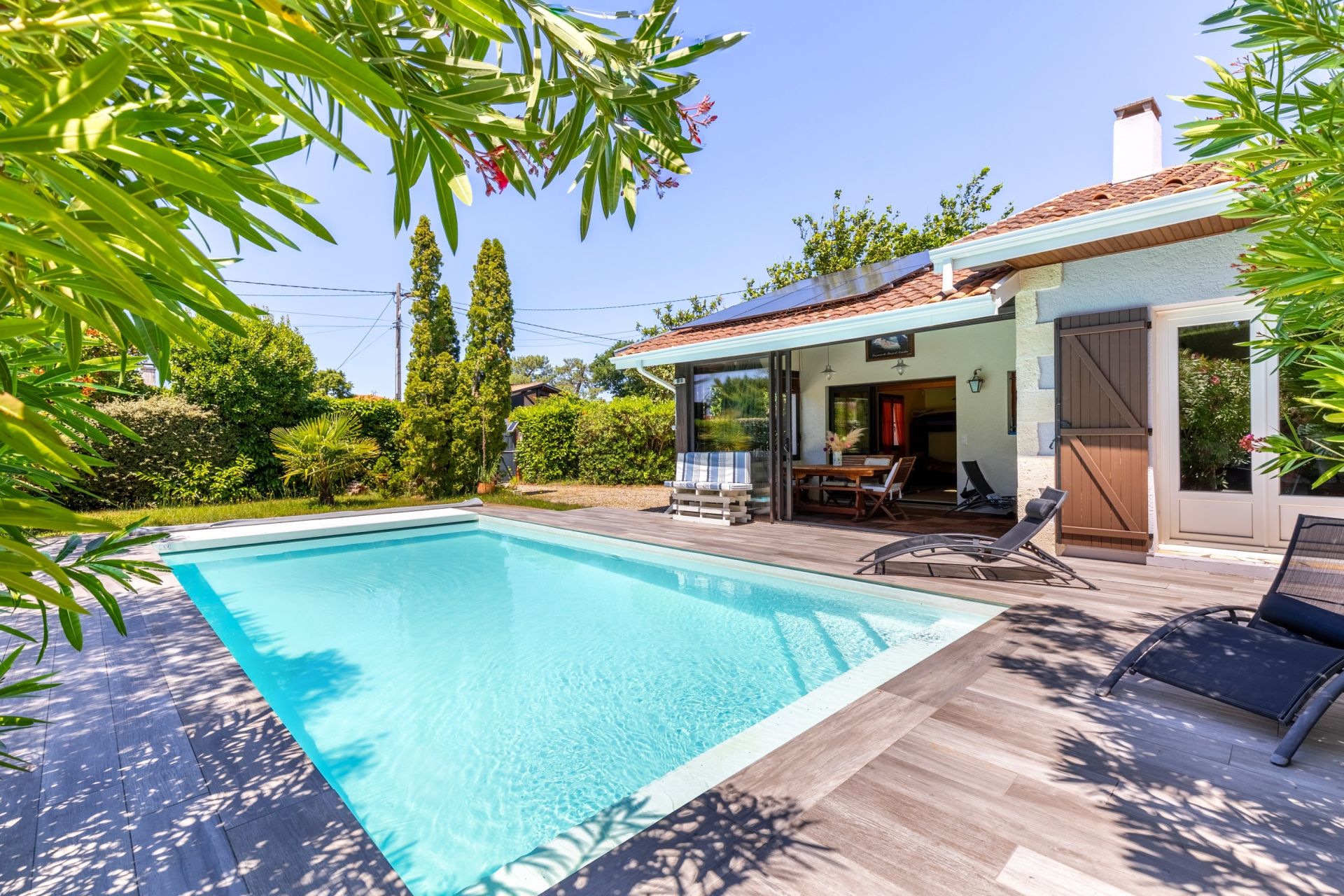 house 5 Rooms for sale on LA TESTE DE BUCH (33260)