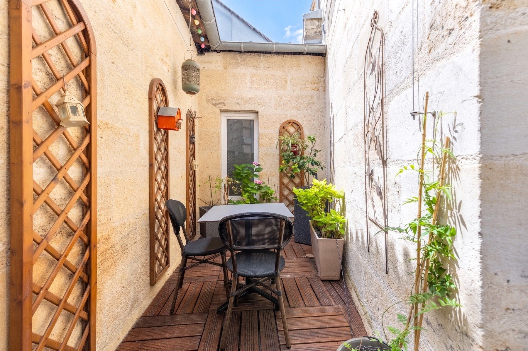 appartement 9 Pièces en vente sur BORDEAUX (33000)