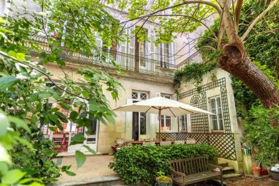 Vente Maison Bordeaux 12&nbsp;Pièces 330&nbsp;m²