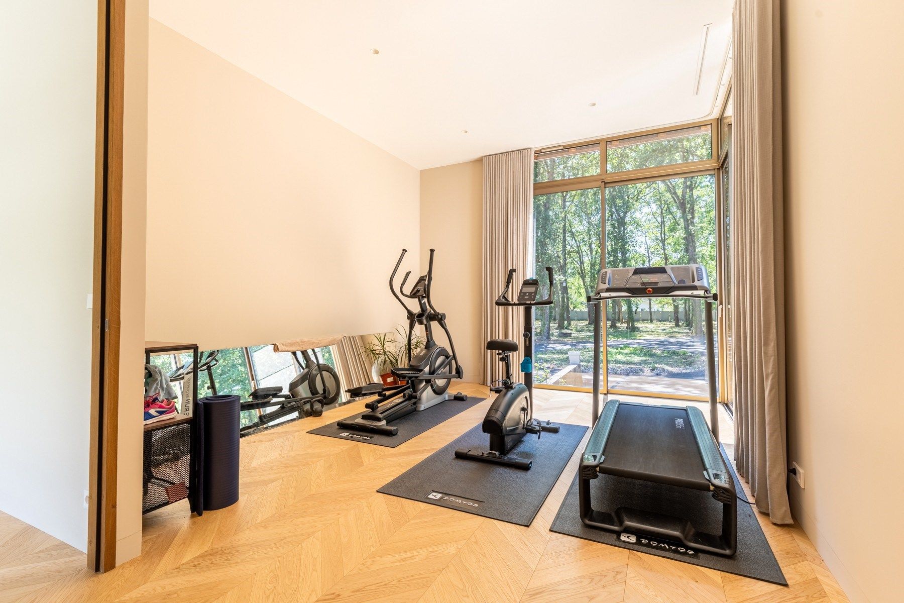 house 10 Rooms for sale on BORDEAUX (33000)
