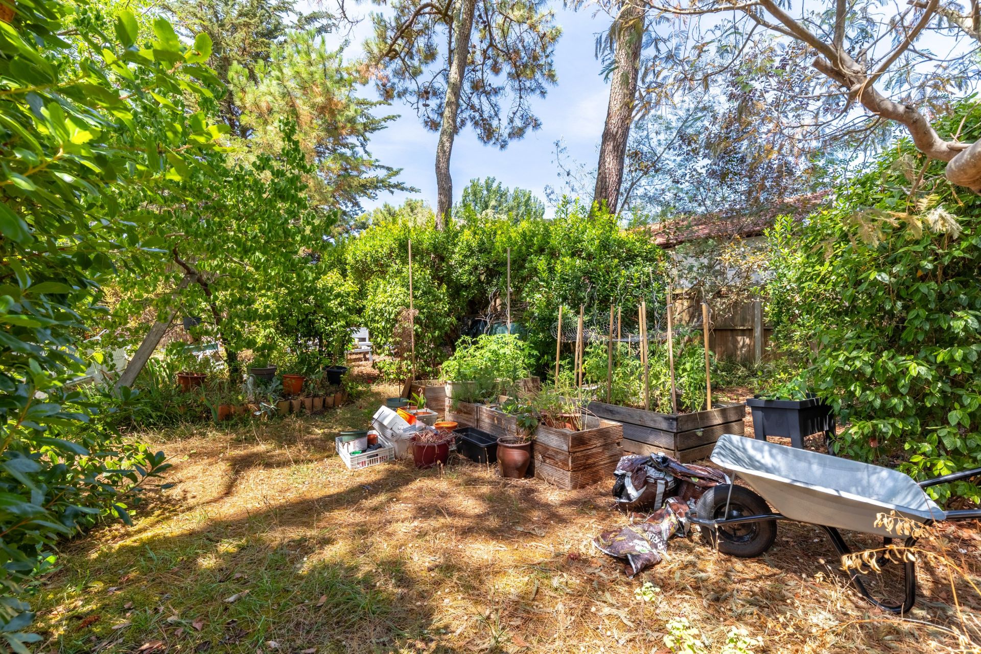 house 5 Rooms for sale on CAP FERRET (33970)