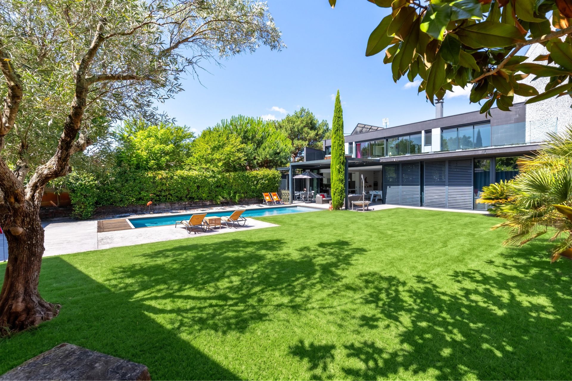 house 7 Rooms for sale on BORDEAUX (33000)