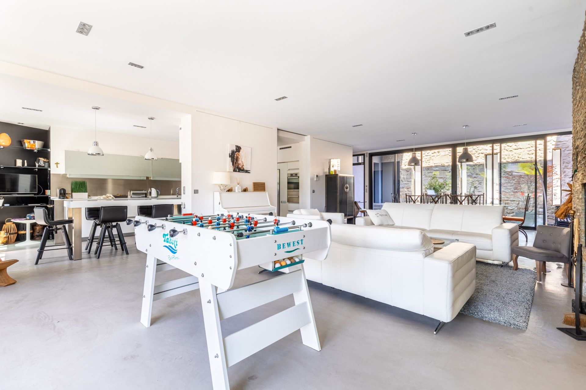 house 7 Rooms for sale on BORDEAUX (33000)