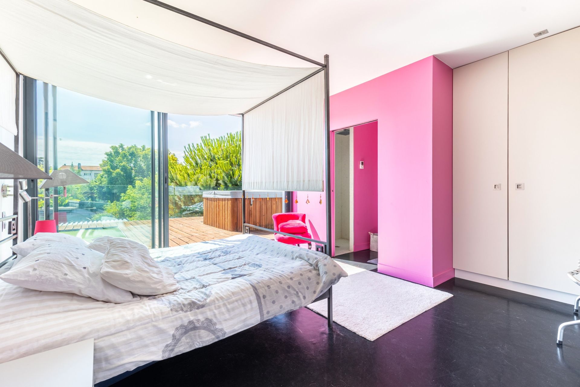 house 7 Rooms for sale on BORDEAUX (33000)