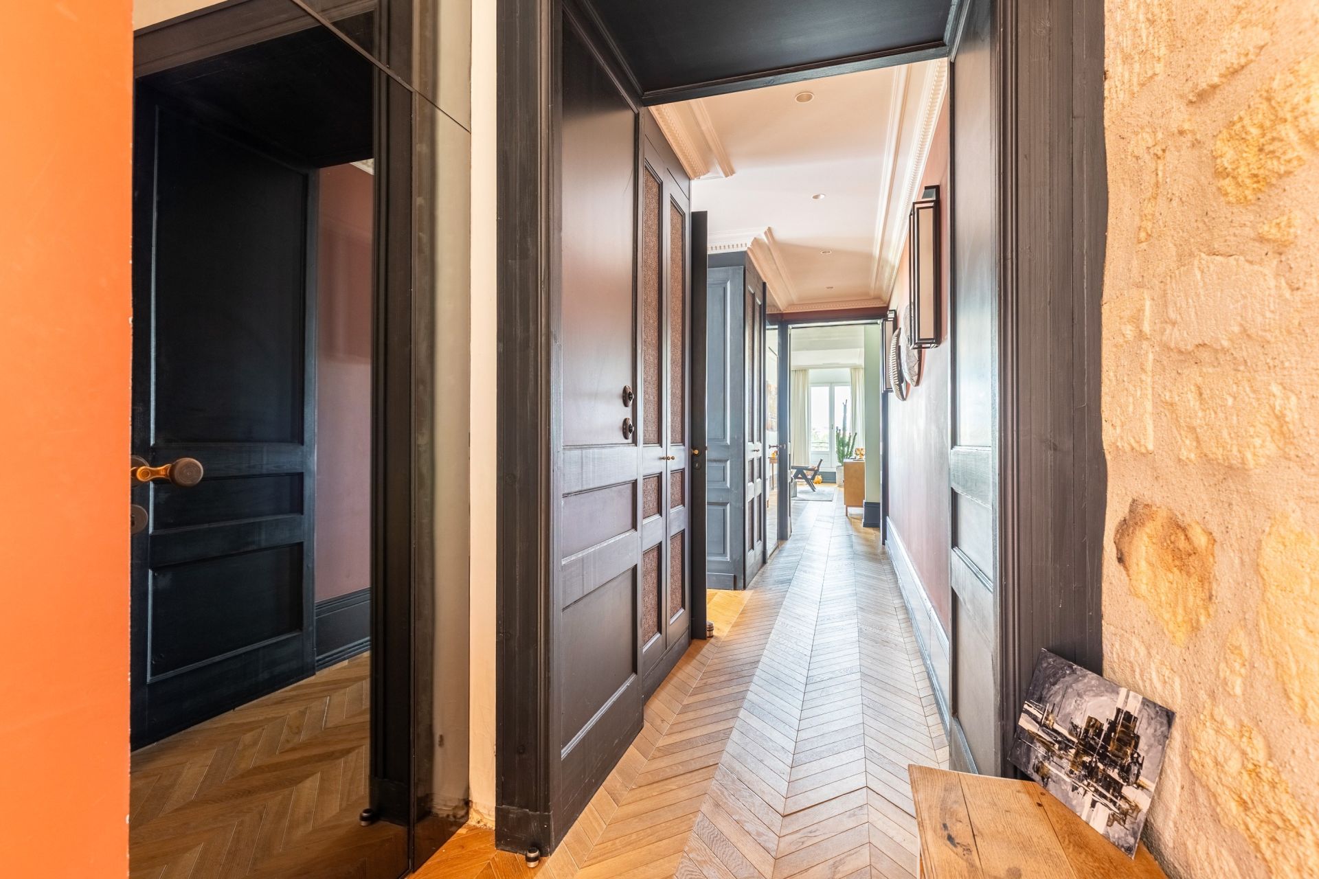 apartment 4 Rooms for sale on BORDEAUX (33000)