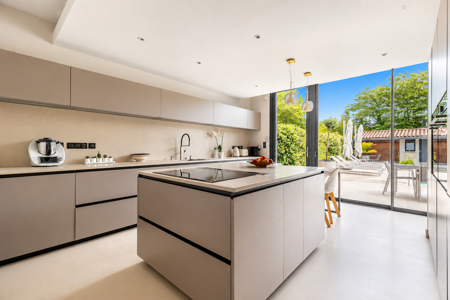 maison 6 Pièces en vente sur BORDEAUX (33000)