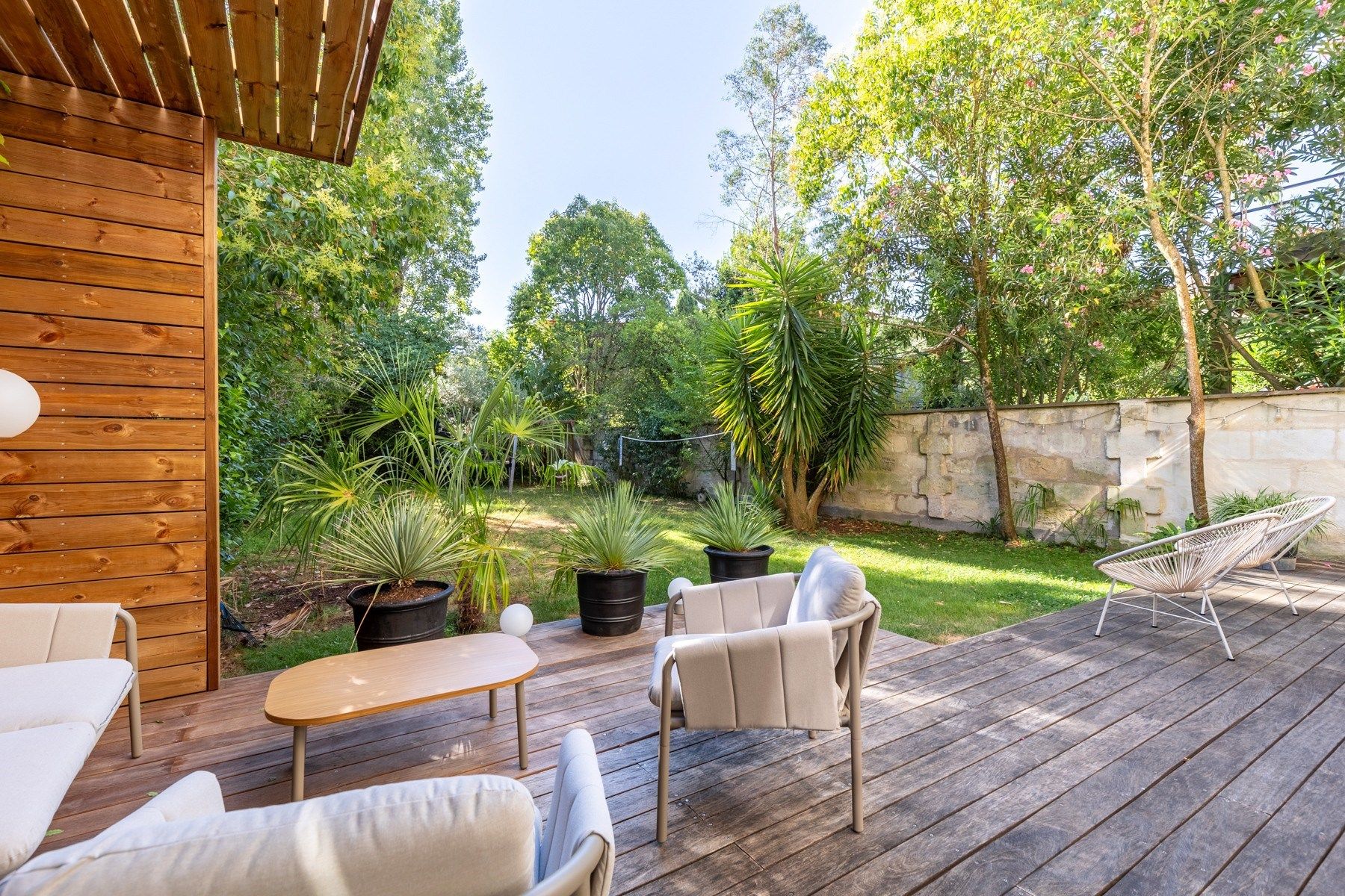 apartment 5 Rooms for sale on BORDEAUX (33000)