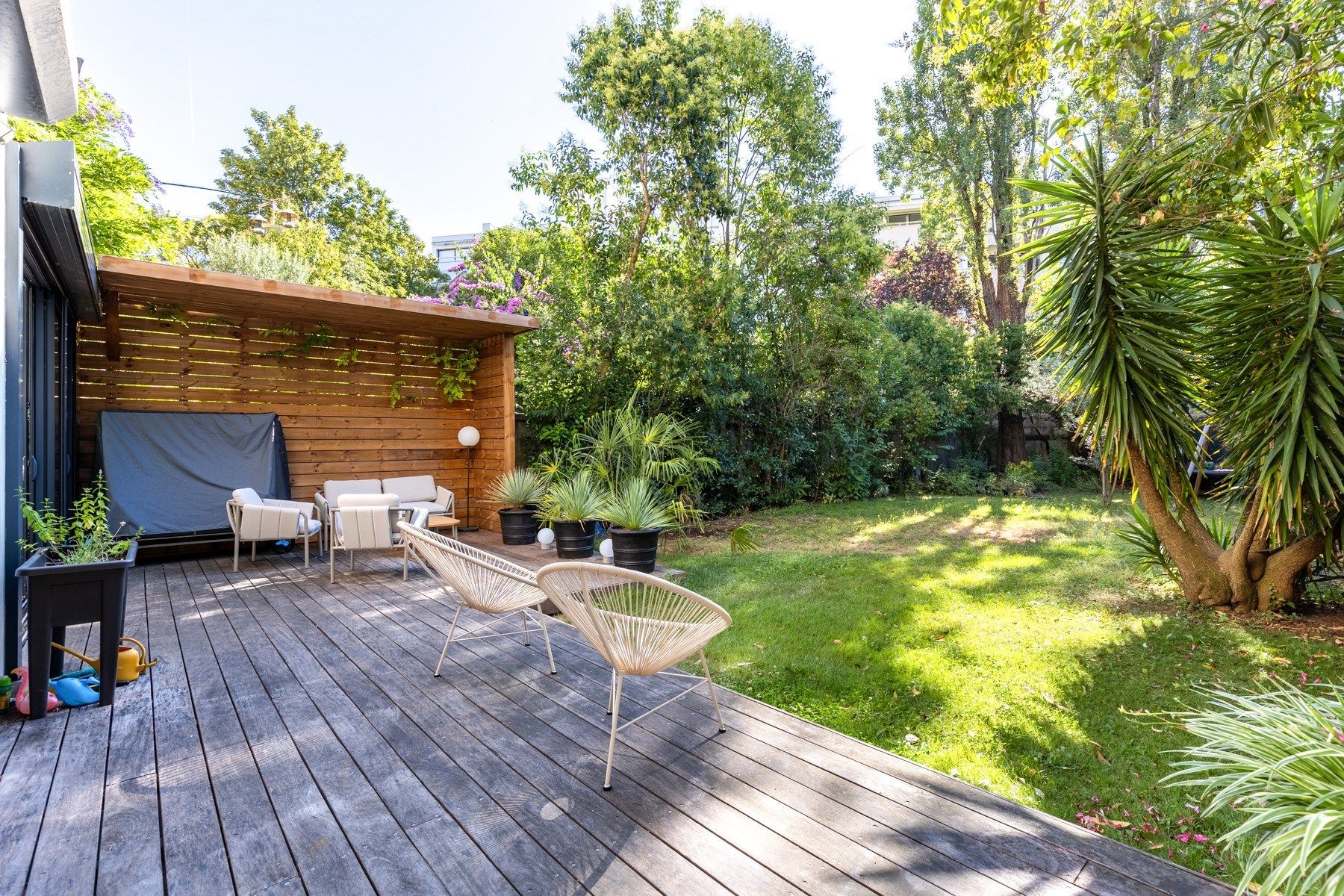 apartment 5 Rooms for sale on BORDEAUX (33000)