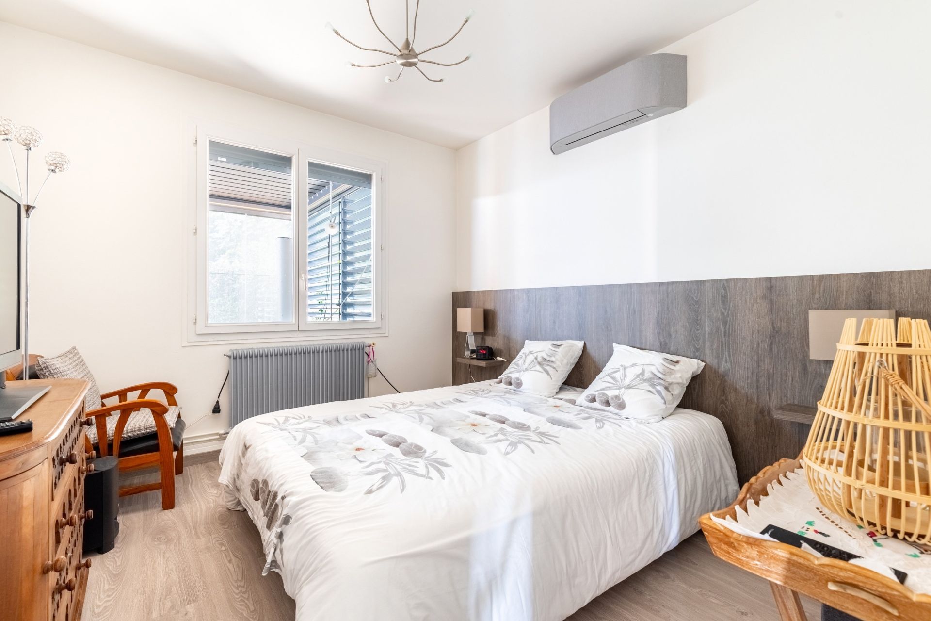 house 5 Rooms for sale on CAP FERRET (33970)