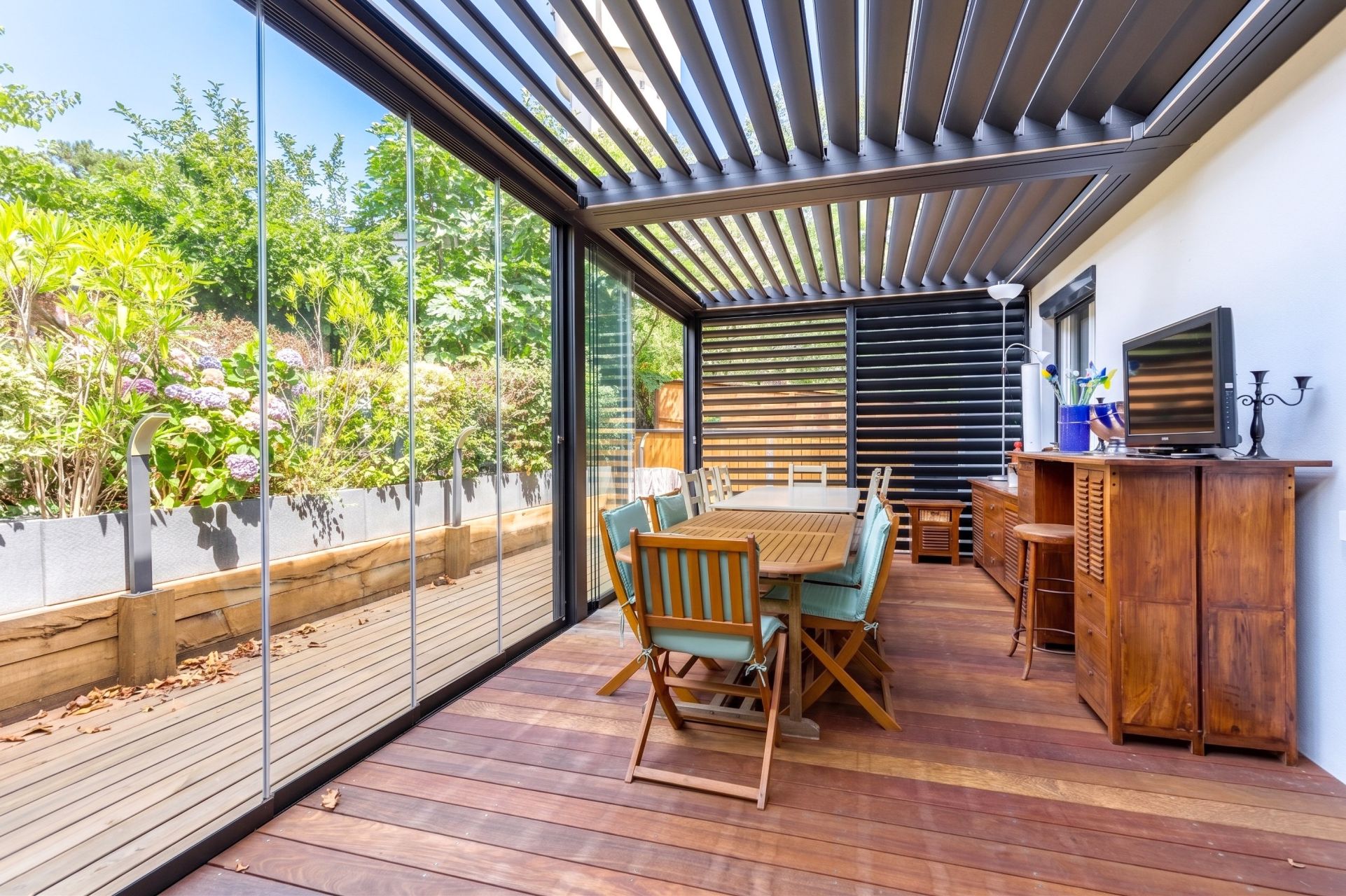 house 5 Rooms for sale on CAP FERRET (33970)