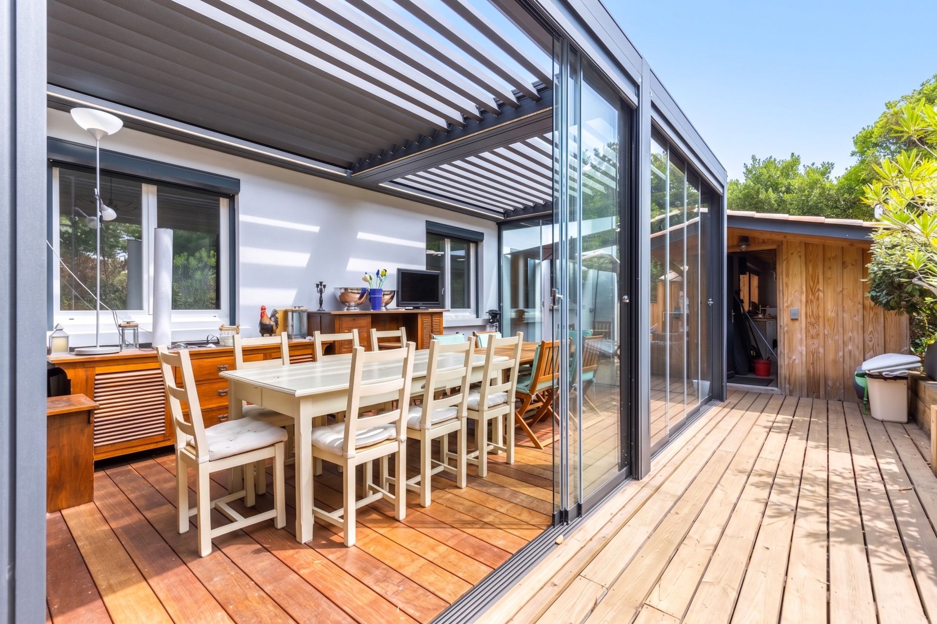 house 5 Rooms for sale on CAP FERRET (33970)