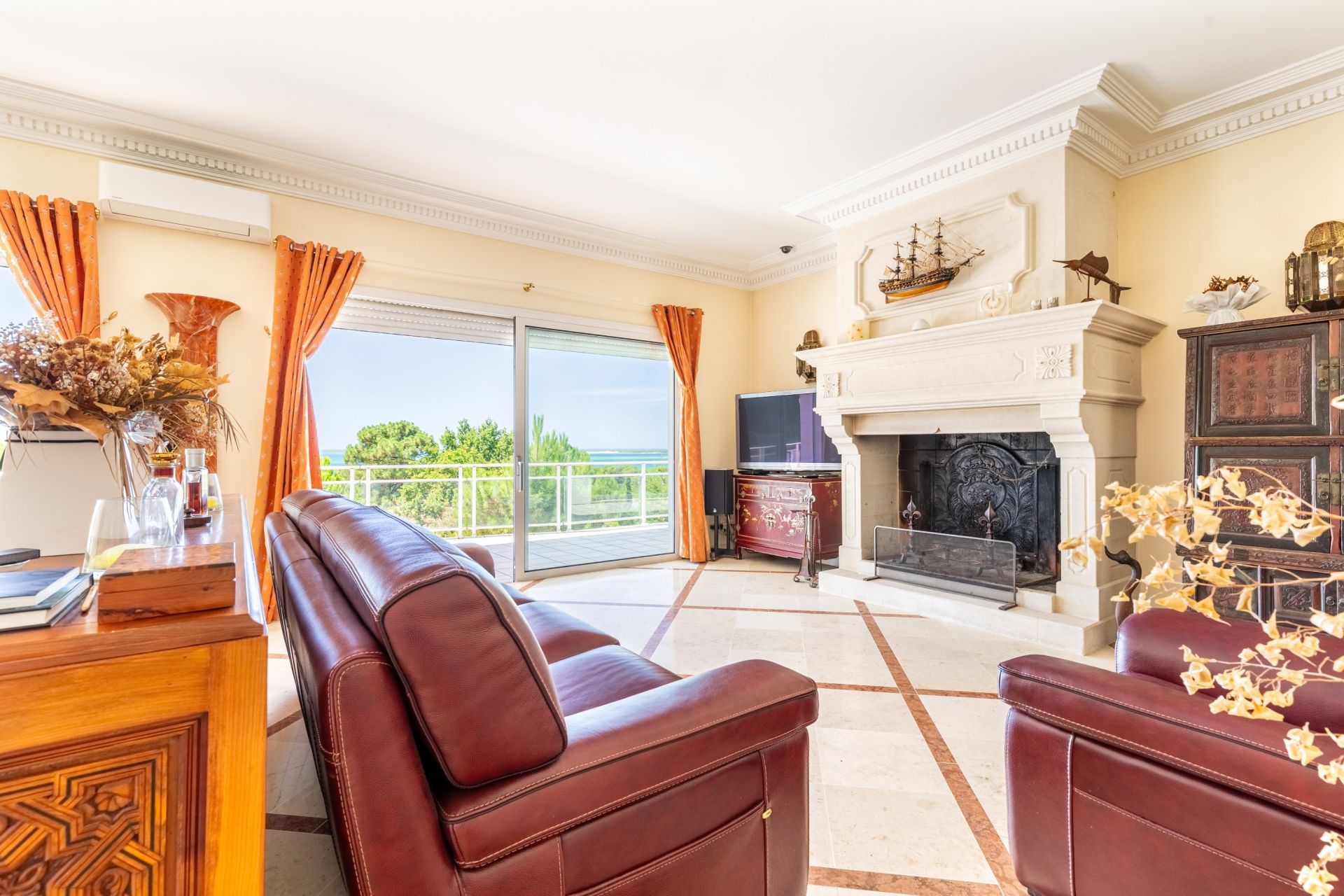 house 6 Rooms for sale on PYLA SUR MER (33115)