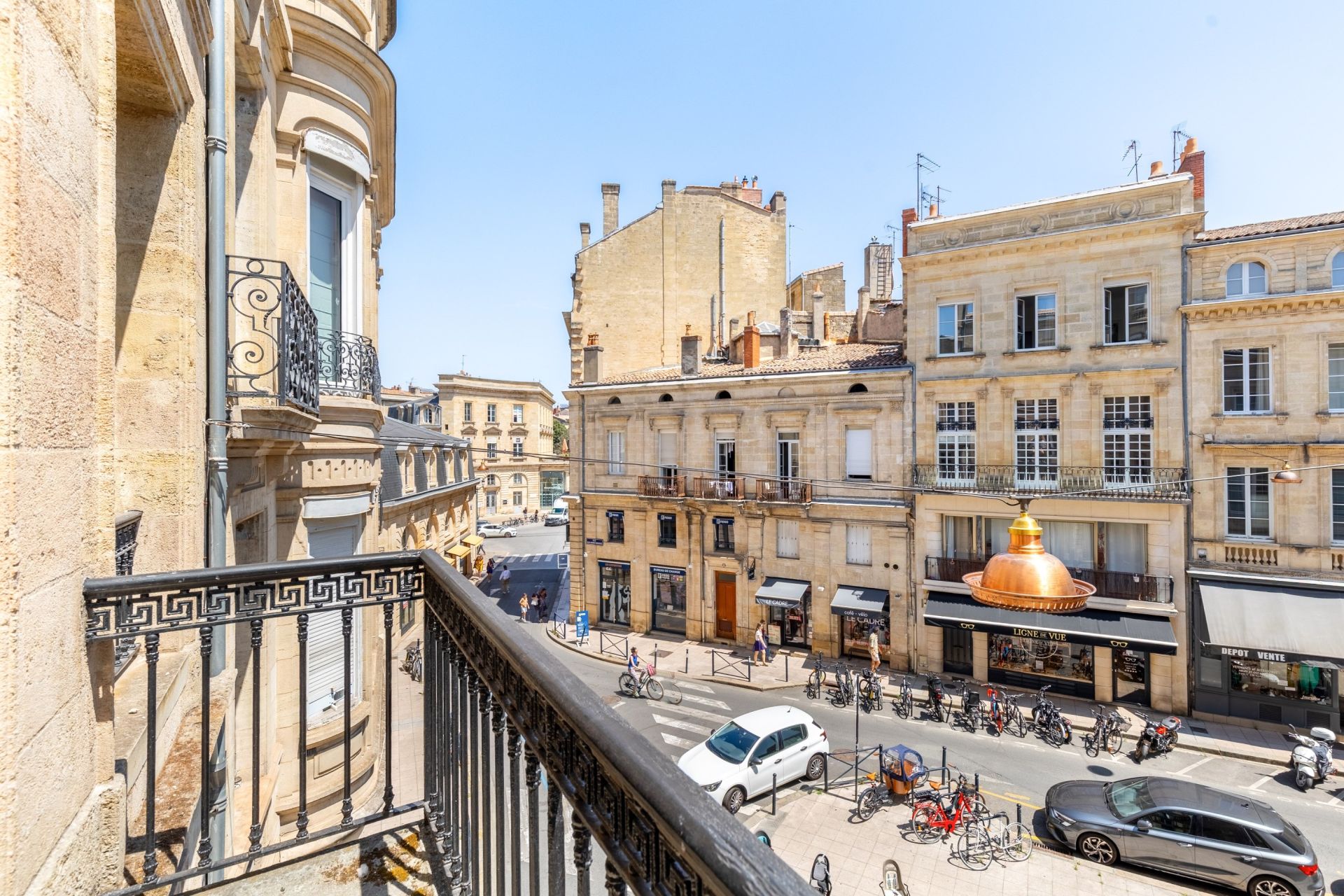 apartment 3 Rooms for sale on BORDEAUX (33000)