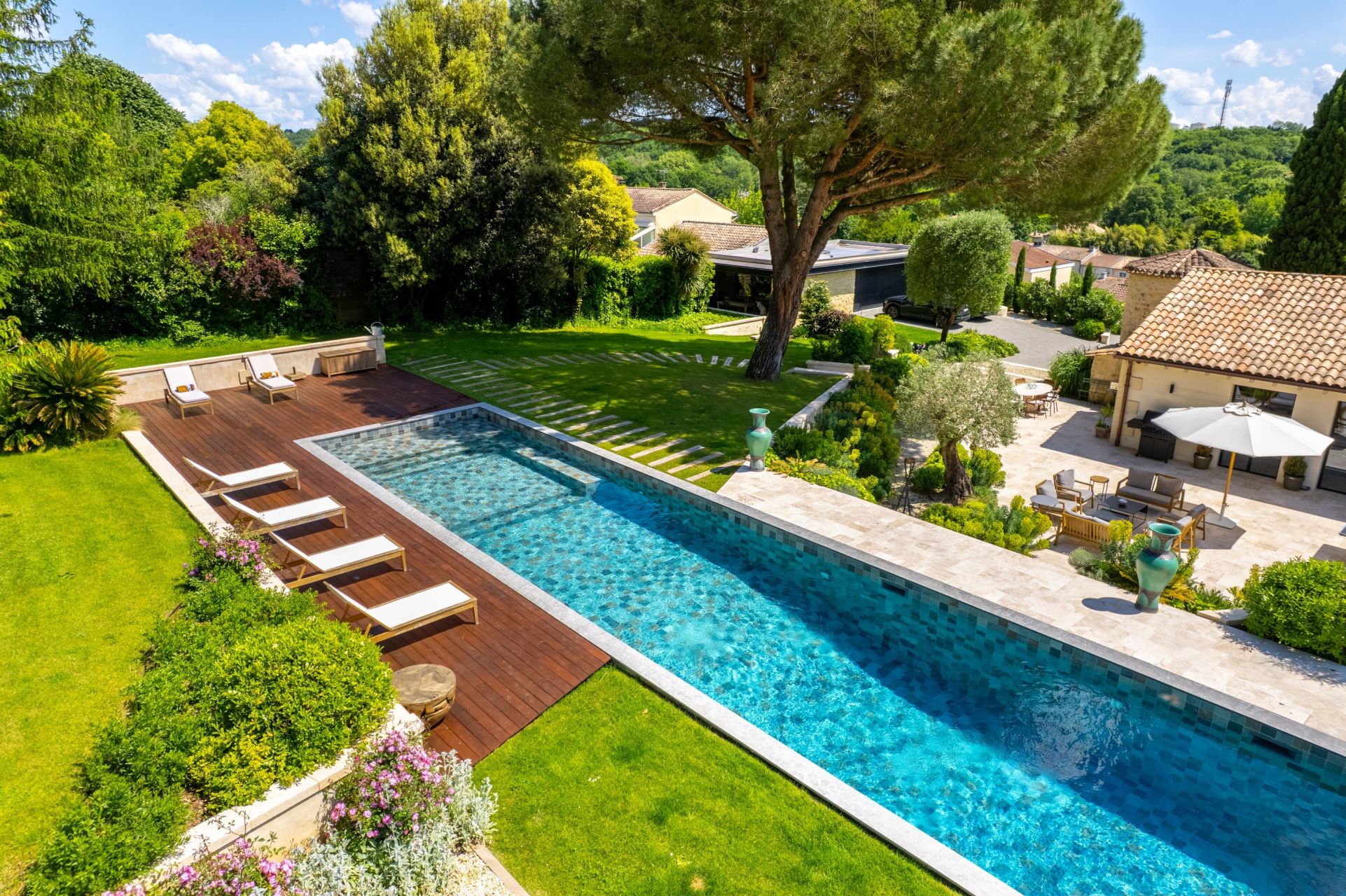 château 12 Pièces en vente sur BORDEAUX (33000)
