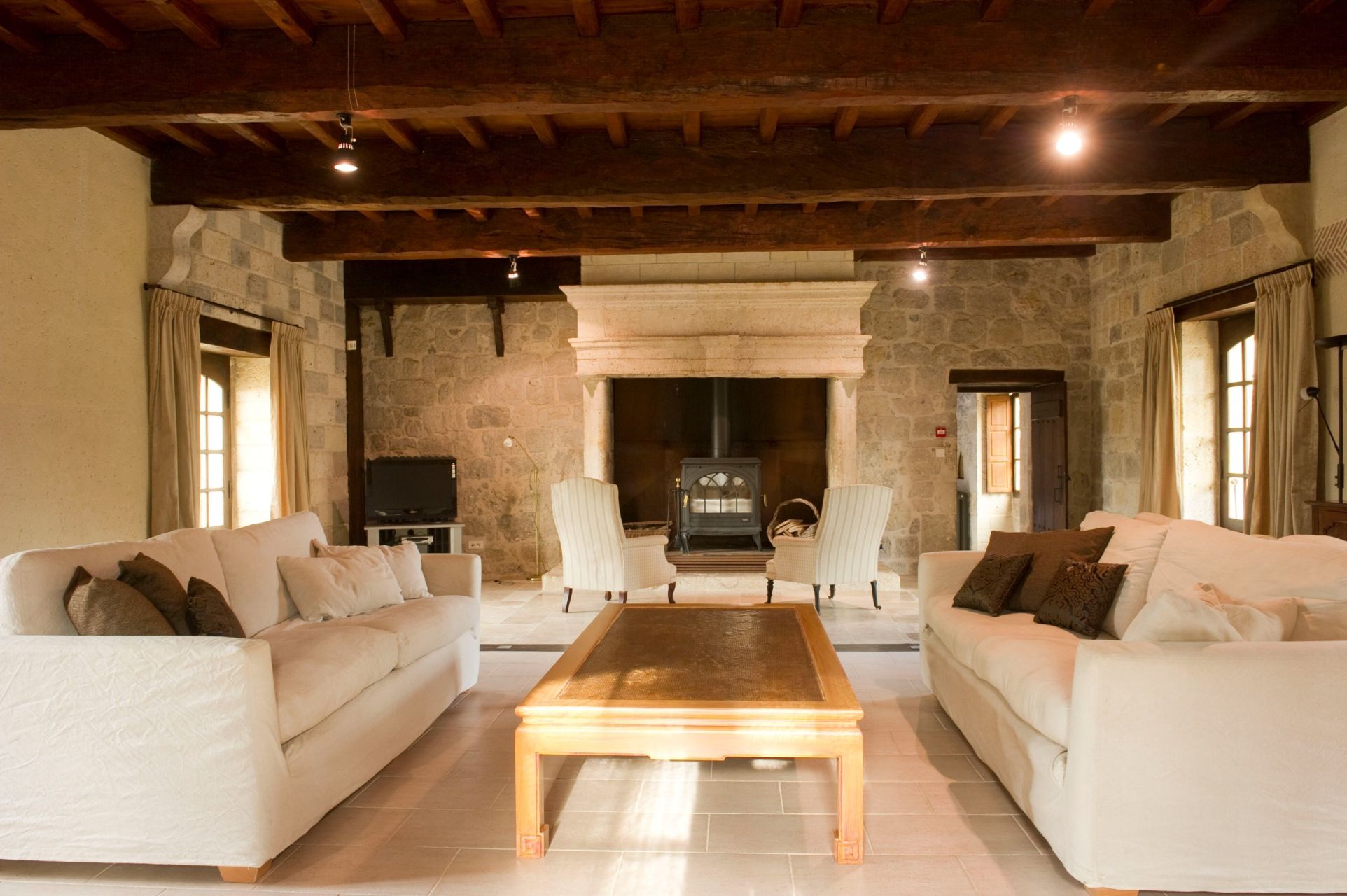castle 12 Rooms for sale on BORDEAUX (33000)