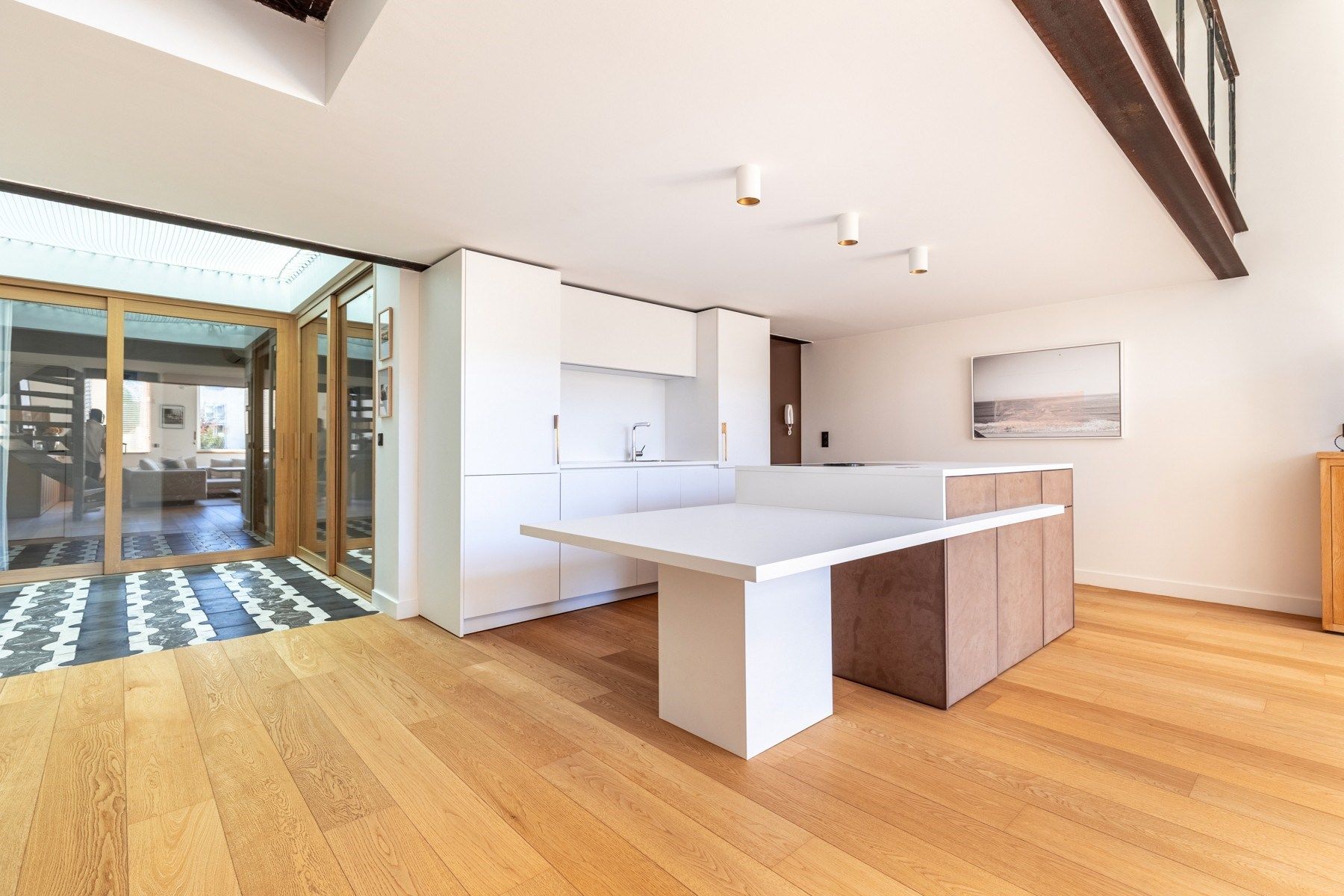 apartment 4 Rooms for sale on BORDEAUX (33000)