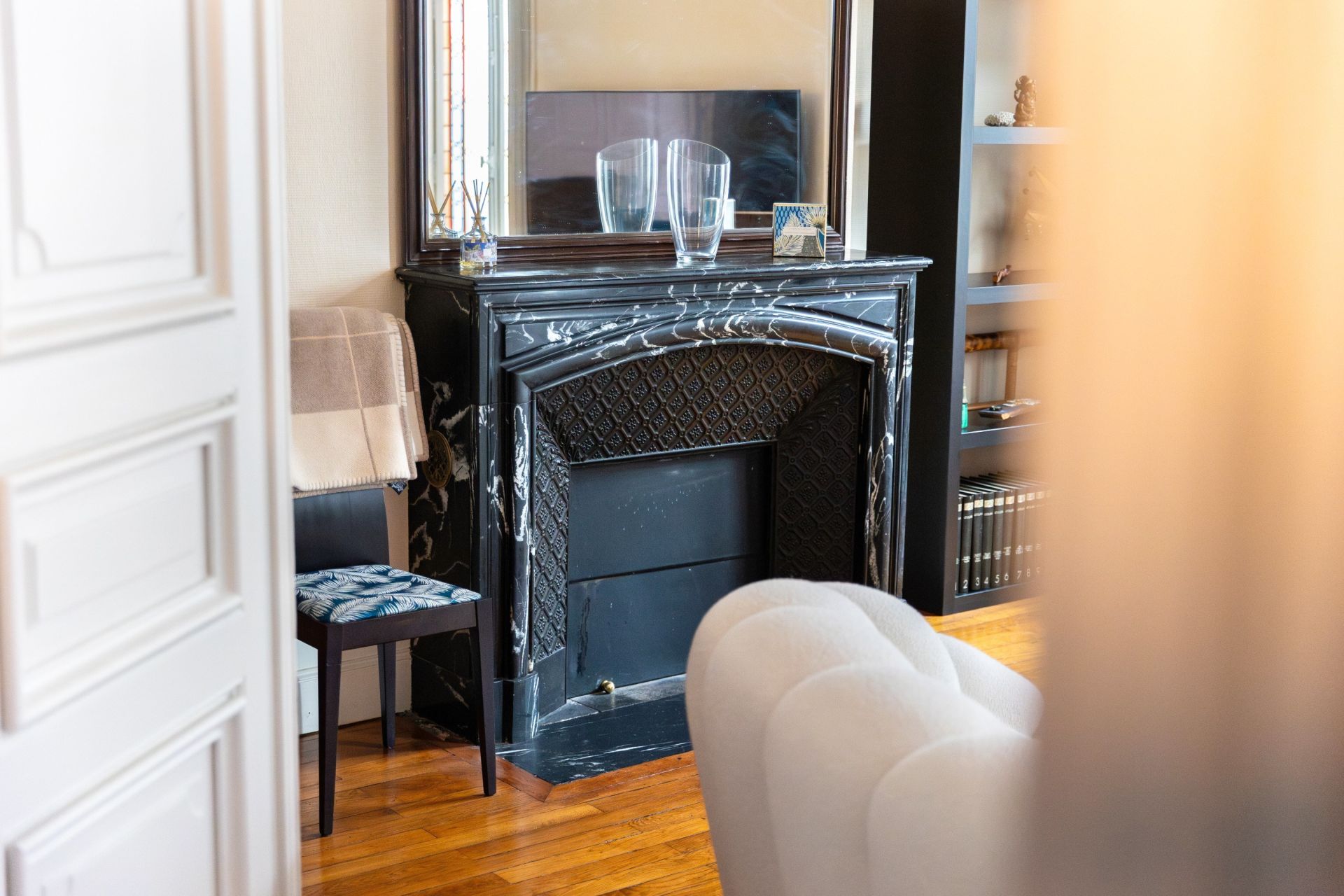 apartment 5 Rooms for sale on BORDEAUX (33000)