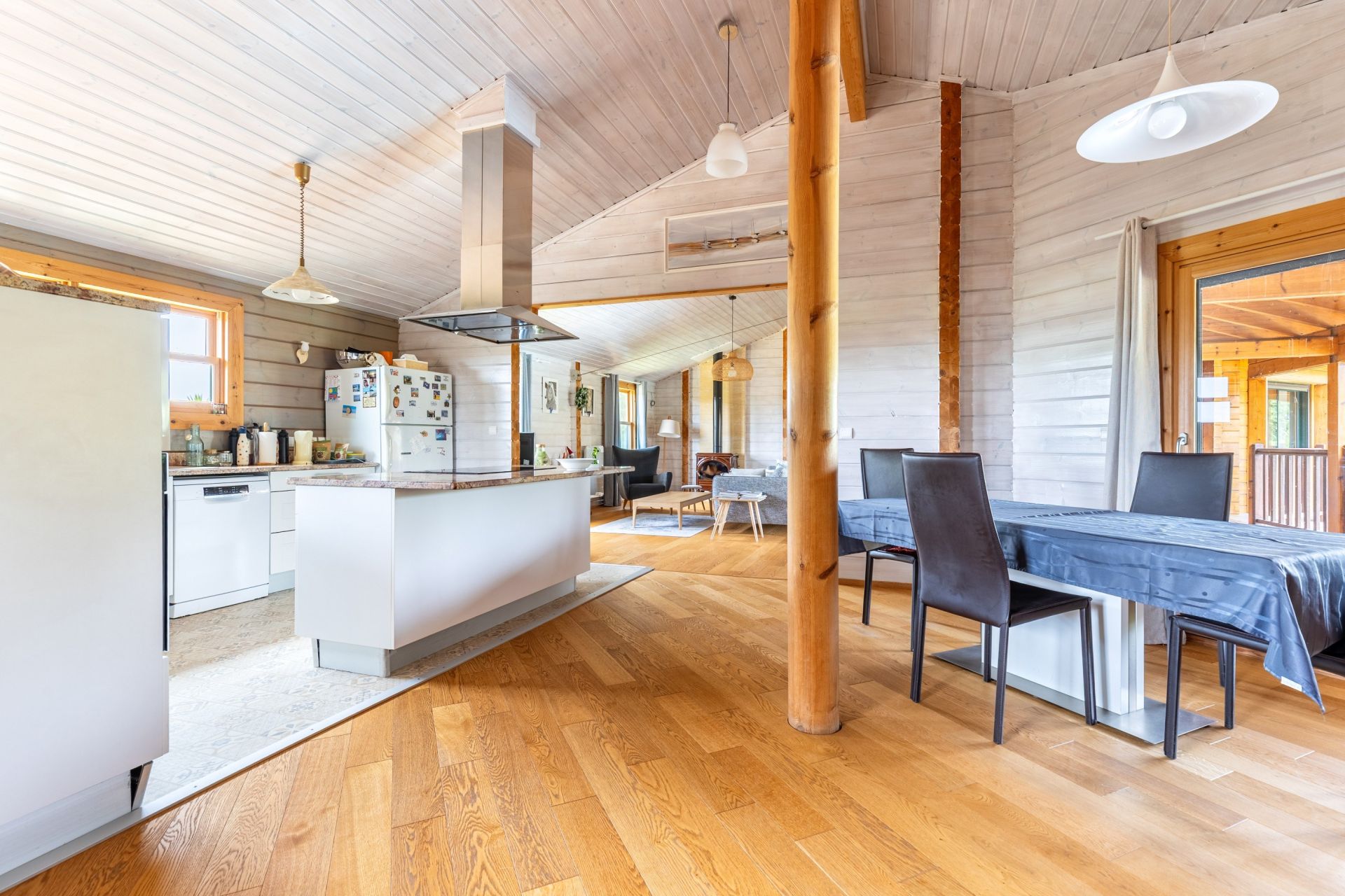 propriété 5 Pièces en vente sur BORDEAUX (33000)